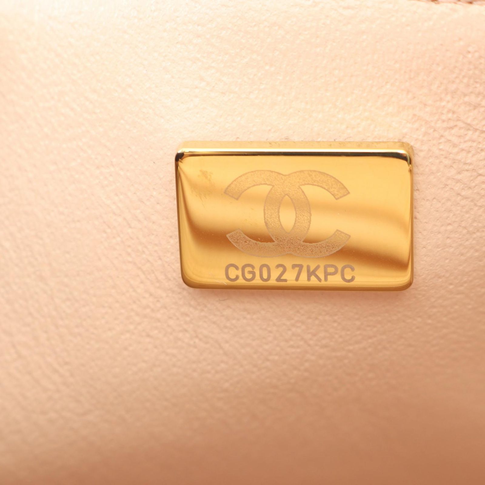 Chanel Shoulder Bag Mini Quilted Bicolor Pink Beige Black Lambskin Chain — view 5