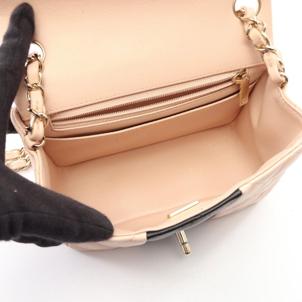 Chanel Shoulder Bag Mini Quilted Bicolor Pink Beige Black Lambskin Chain — view 3