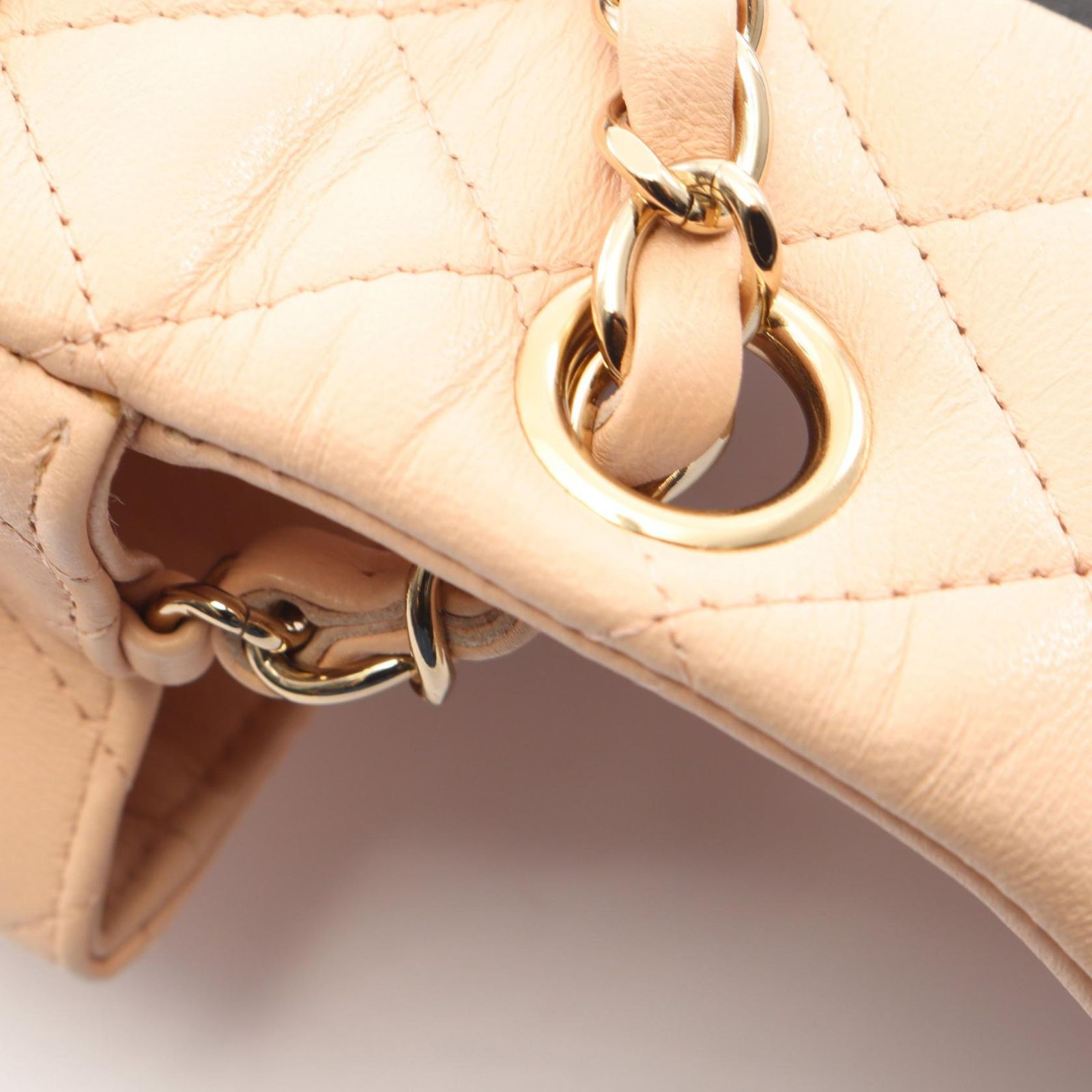 Chanel Shoulder Bag Mini Quilted Bicolor Pink Beige Black Lambskin Chain — view 8