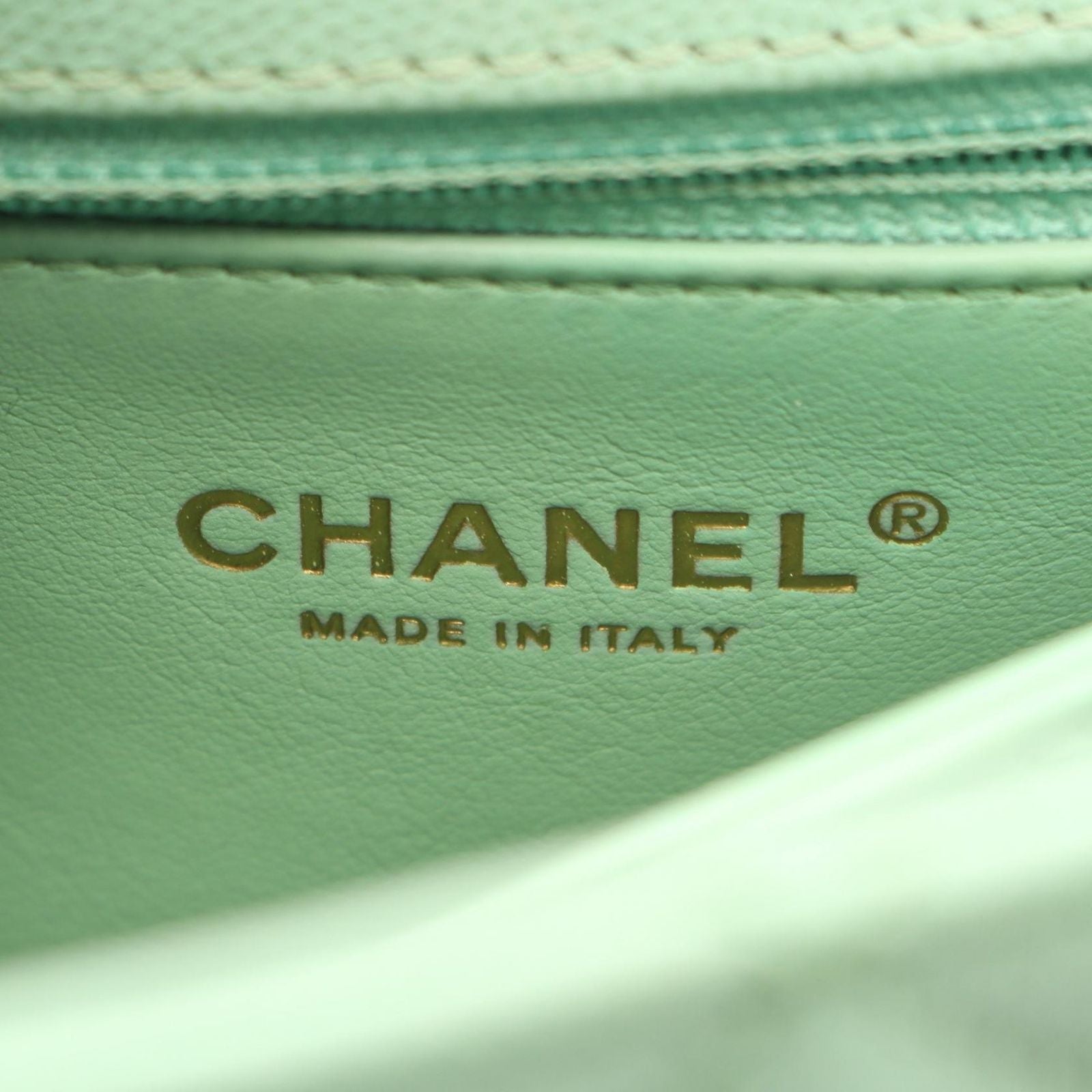 Chanel Handbag Coco Handle Flap Quilted 2-Way Mint Green Caviar Leather Chain — view 4