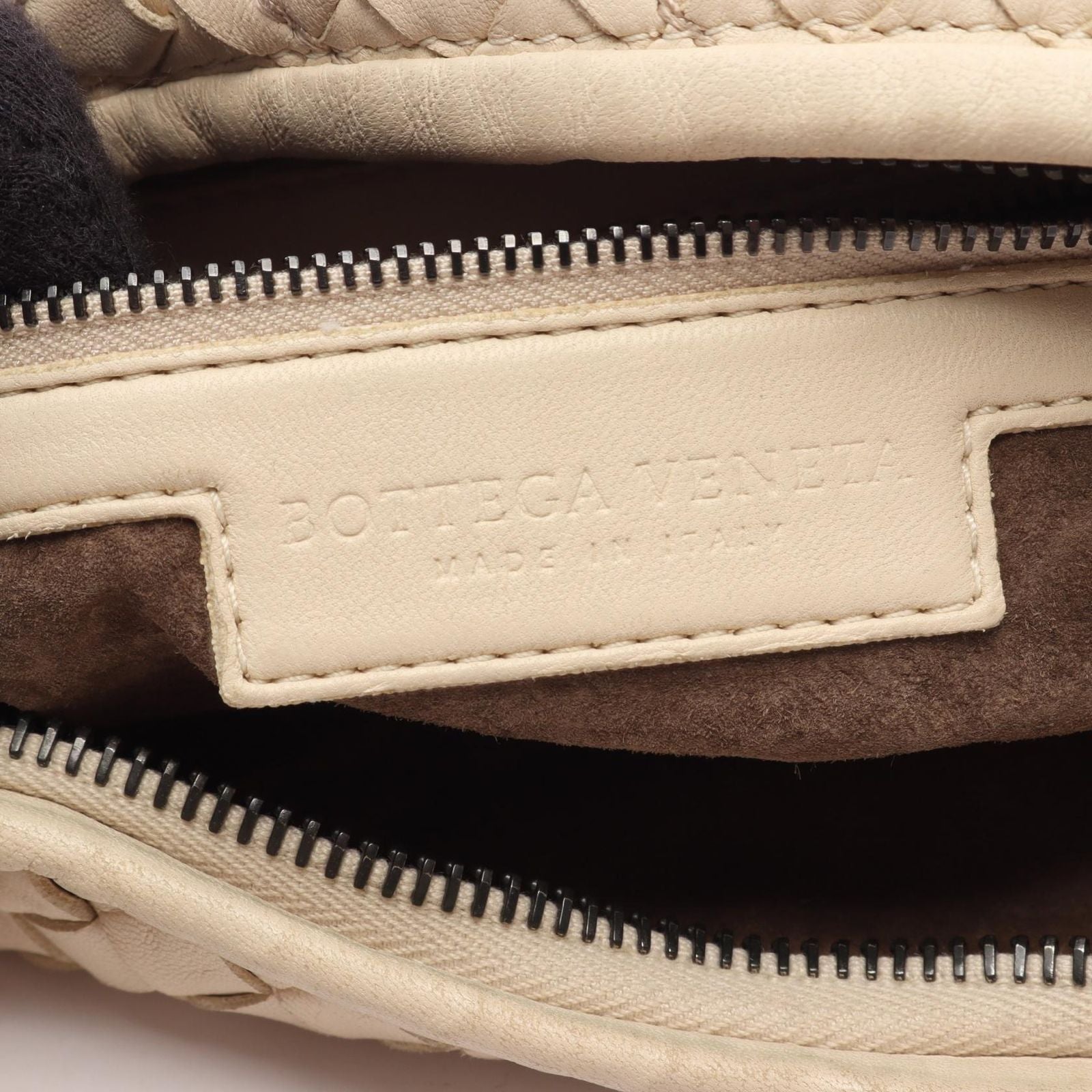 Bottega Veneta Handbag Intrecciato Ivory Leather Shoulder — view 4