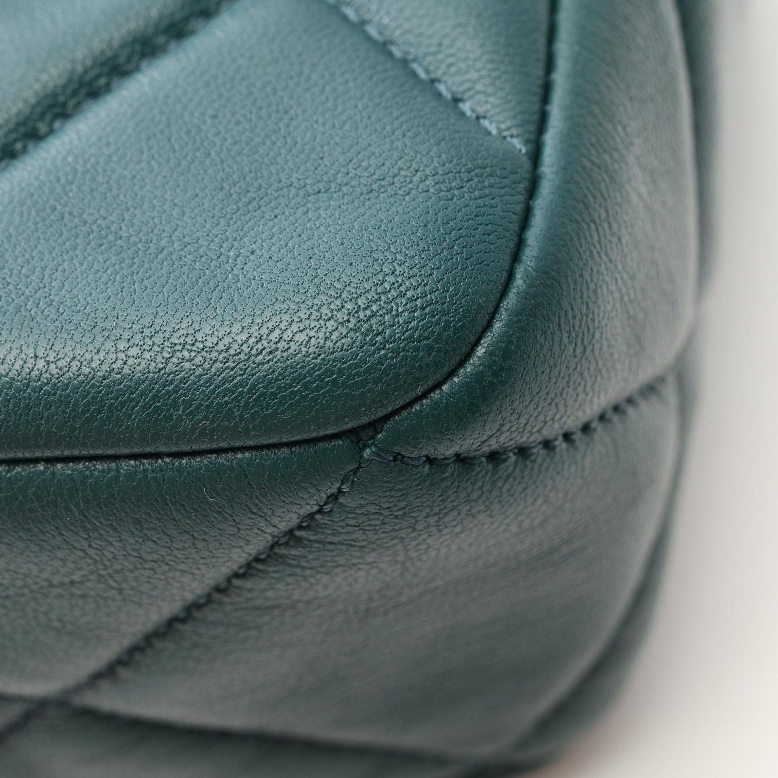 Chanel Shoulder Bag Quilted Green Lambskin Small Flap Chain — view 9