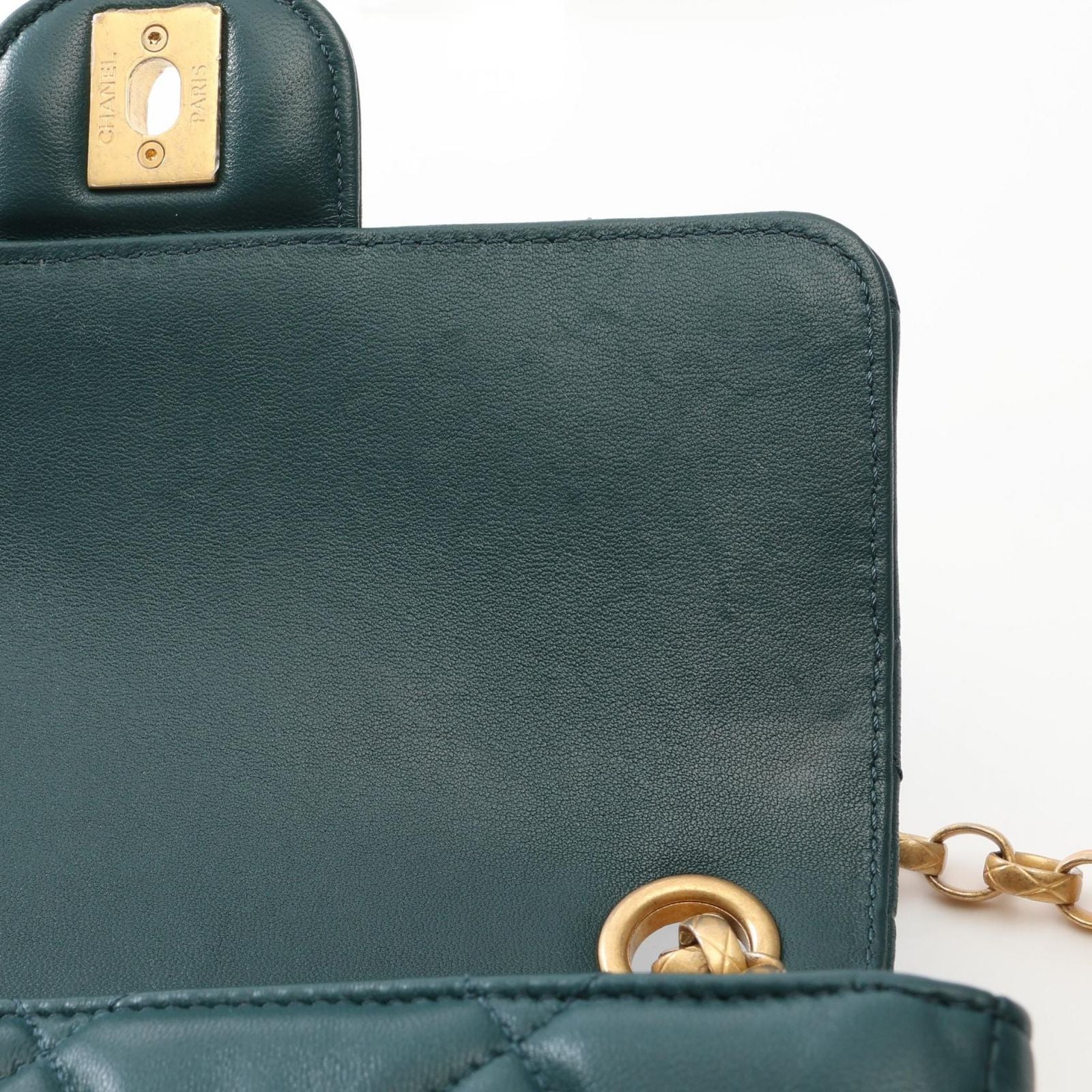 Chanel Shoulder Bag Quilted Green Lambskin Small Flap Chain — view 7