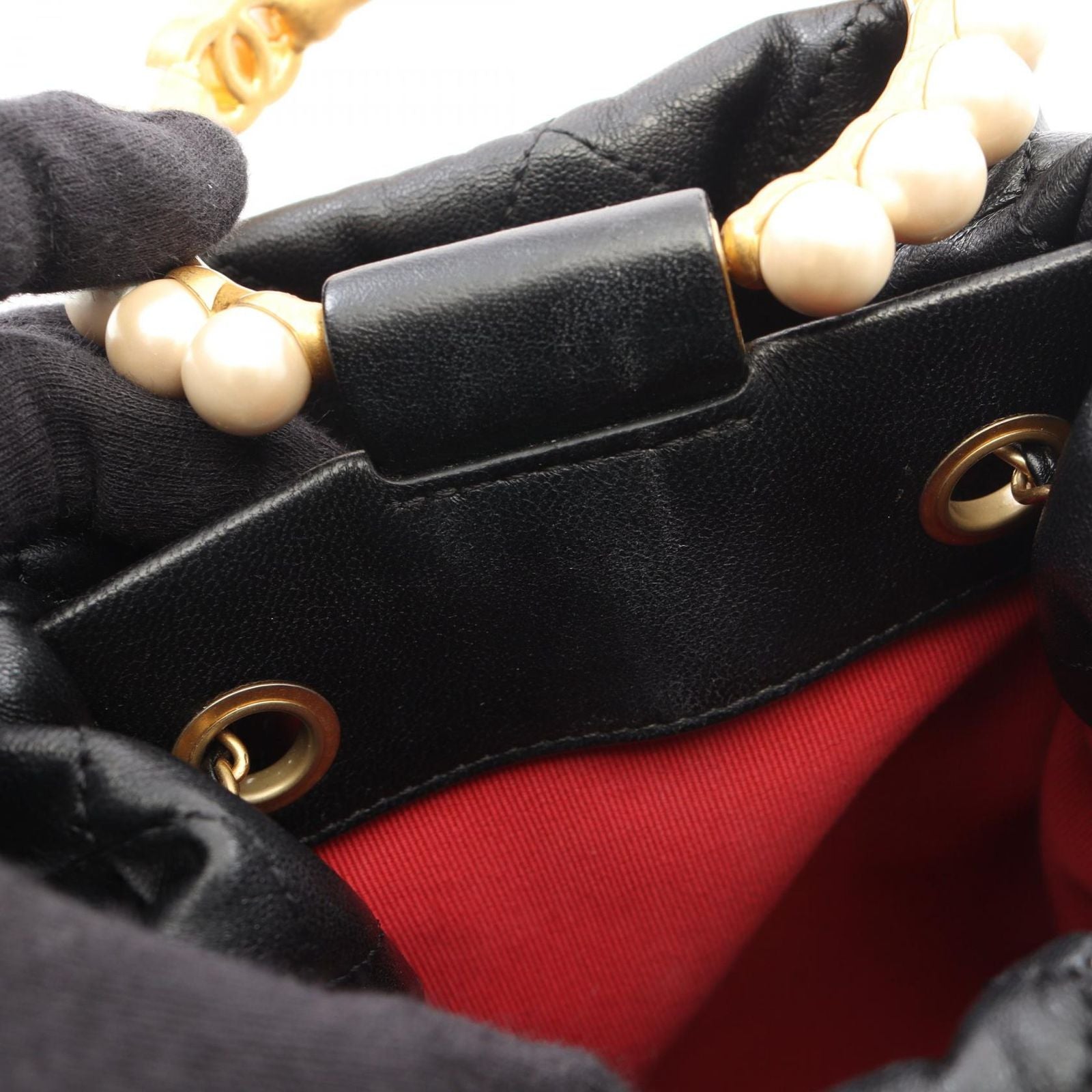 Chanel Shoulder Bag Quilted 2-Way Black Leather Pearl Handle — view 9