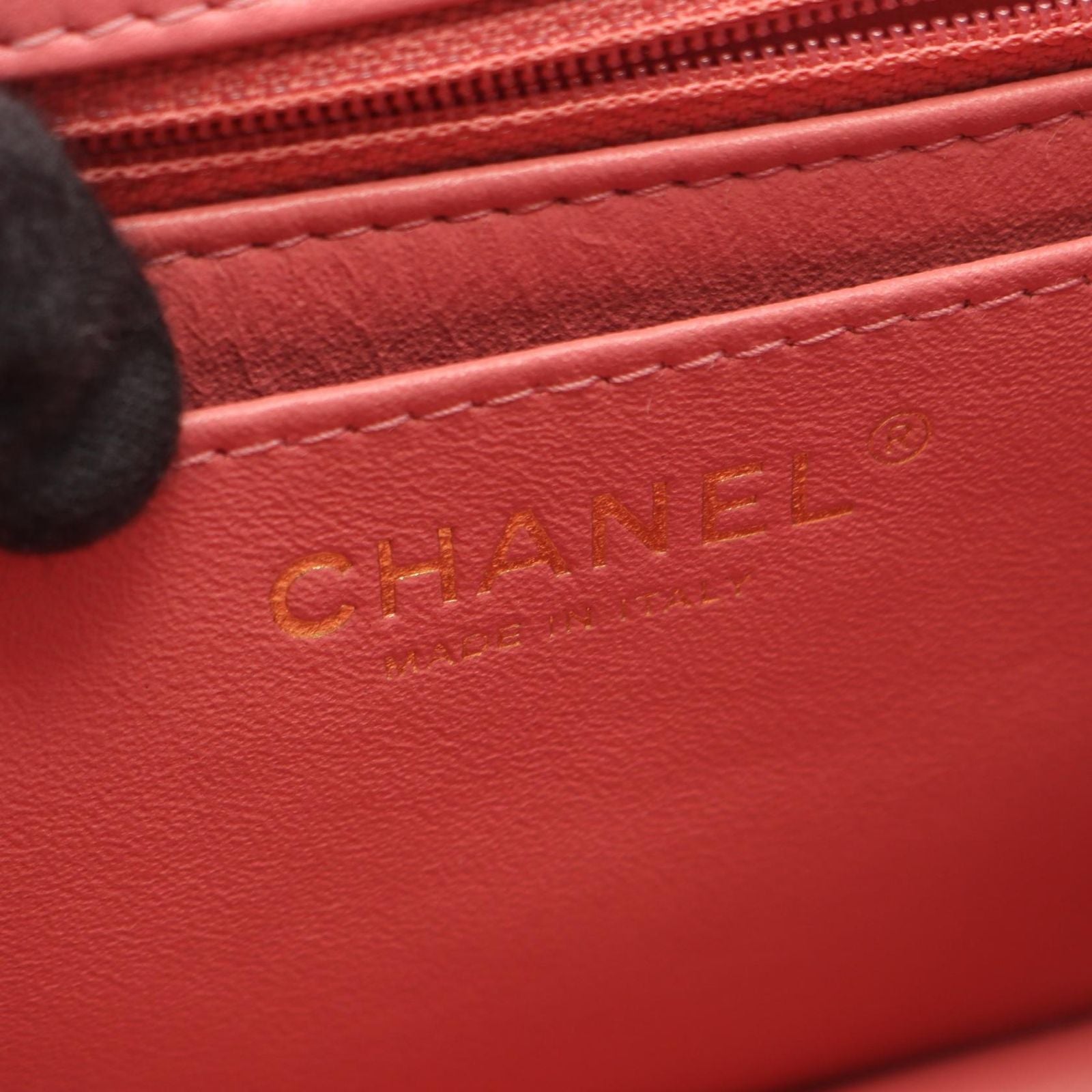 Chanel Shoulder Bag Mini Quilted Pink Lambskin Chain — view 4