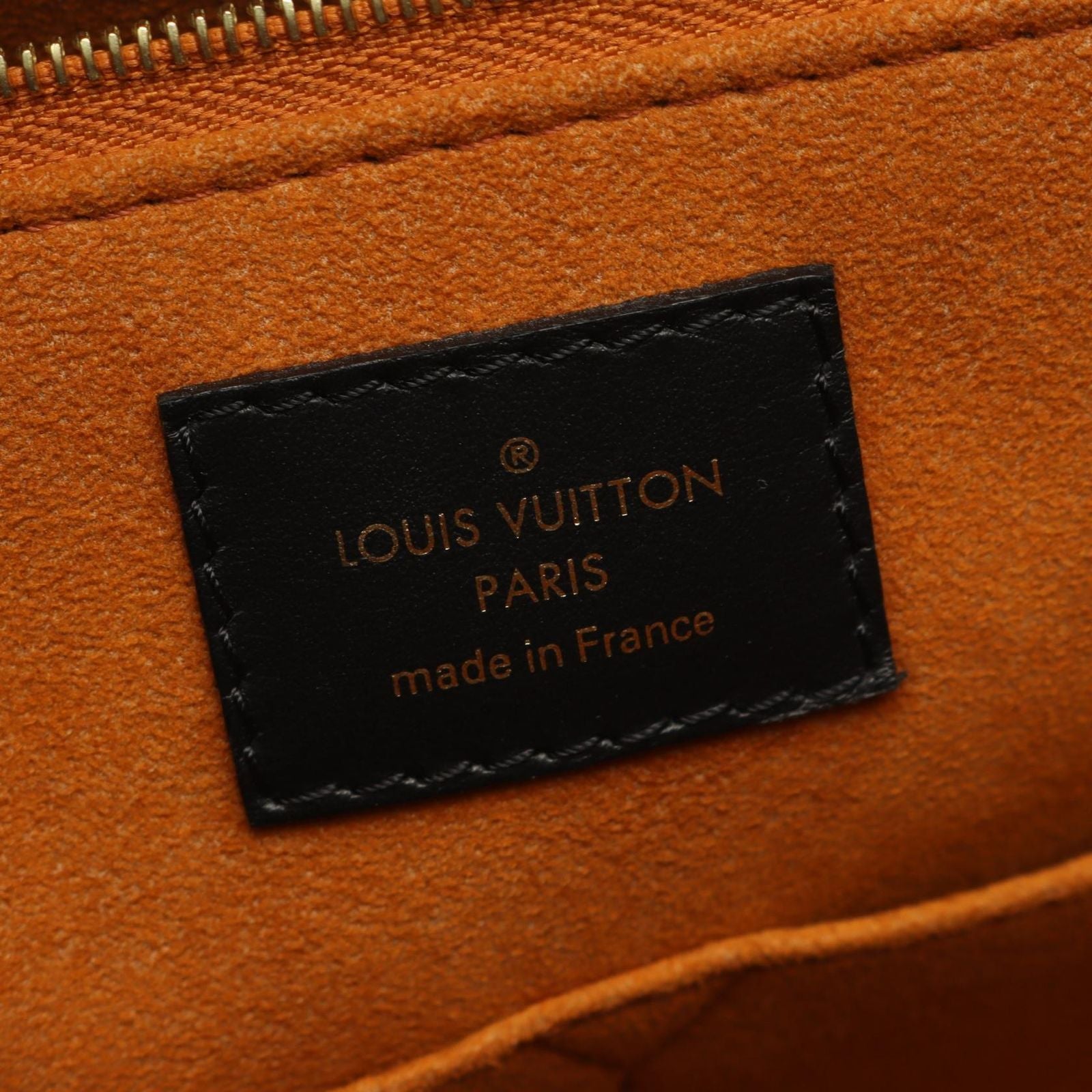 Louis Vuitton Tote On The Go GM Monogram Empreinte Noir 2-Way Leather — view 4