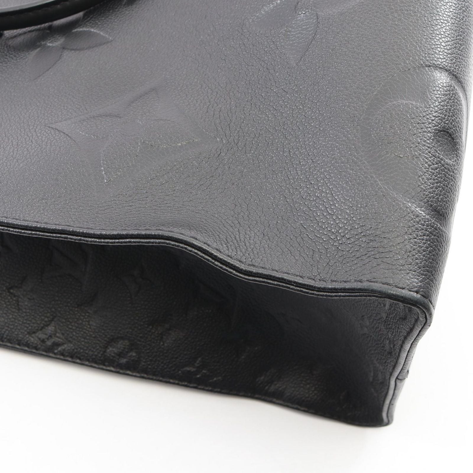 Louis Vuitton Tote On The Go GM Monogram Empreinte Noir 2-Way Leather — view 6