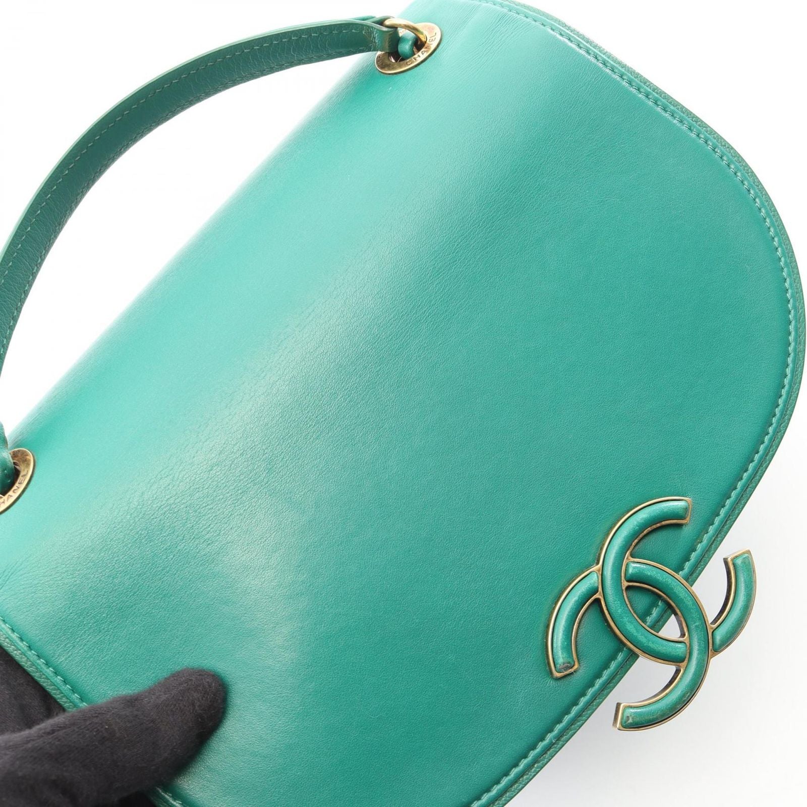 Chanel Shoulder Bag Quilted 2-Way Green Leather Round Flap Chain — view 9
