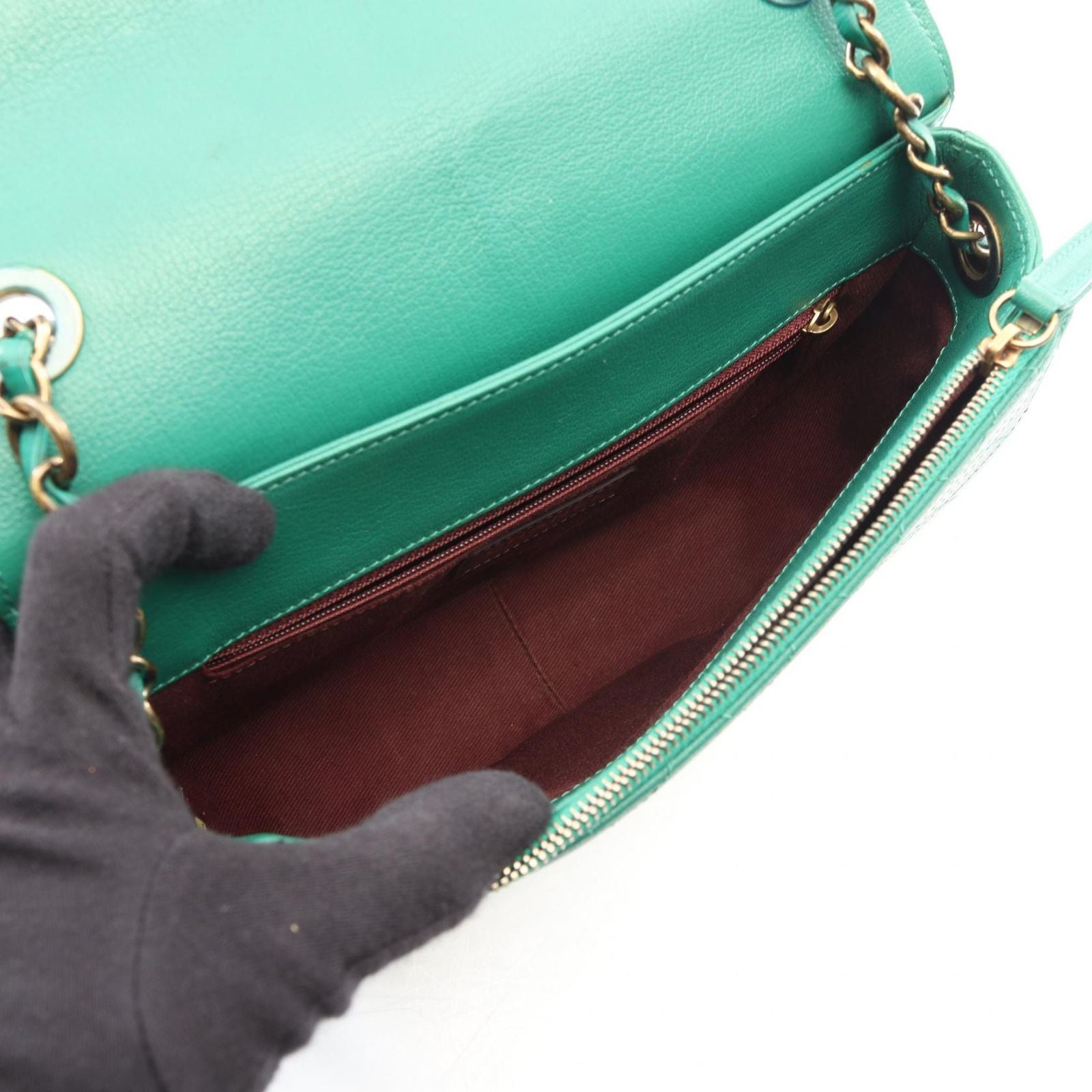 Chanel Shoulder Bag Quilted 2-Way Green Leather Round Flap Chain — view 3
