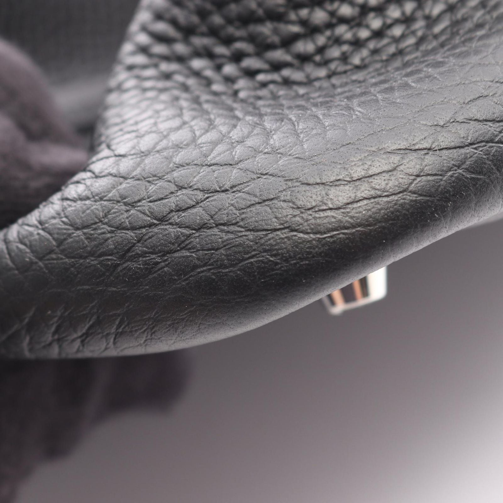 Hermes Handbag Picotin Lock MM Black Leather — view 6