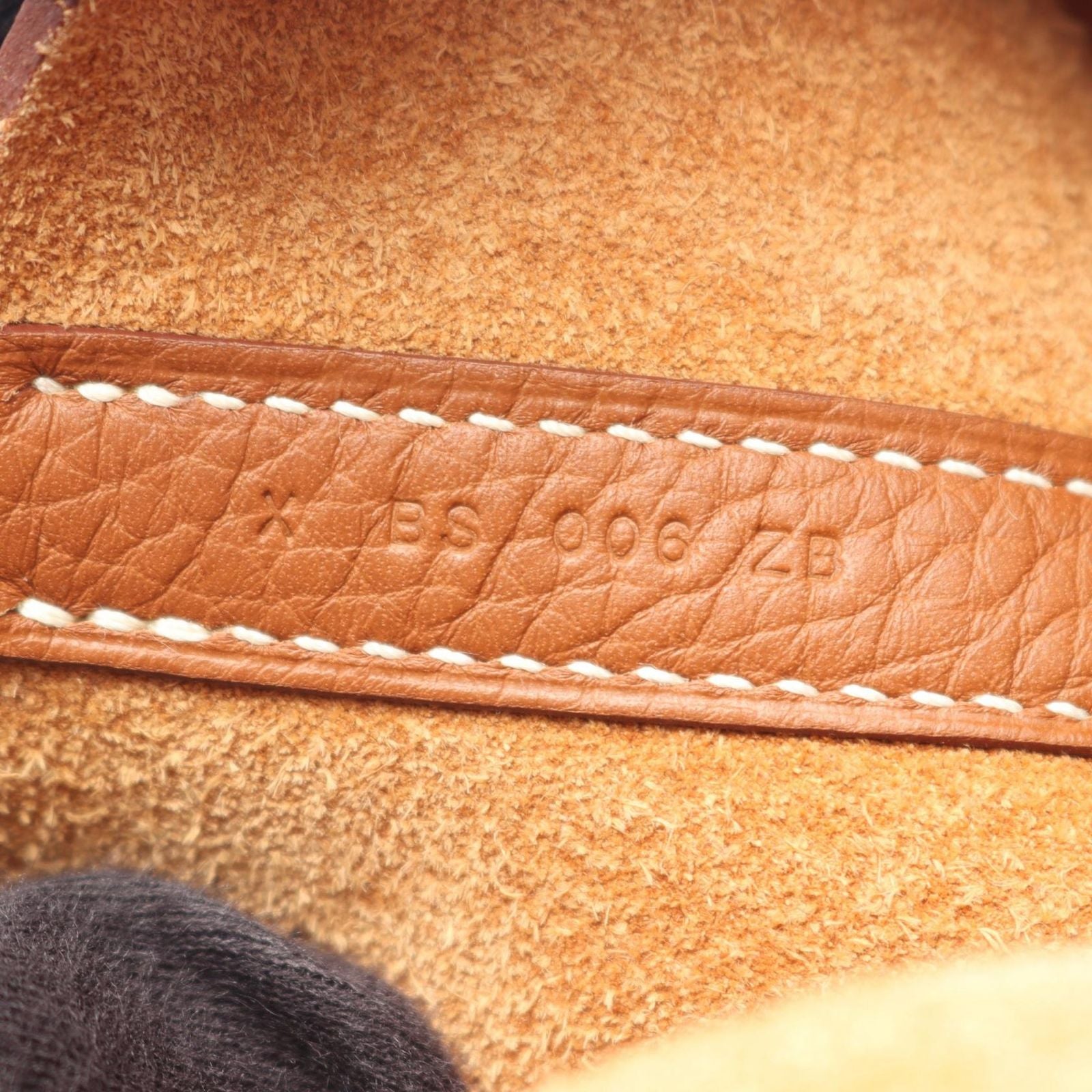 Hermes Handbag Picotin Lock MM Gold Leather — view 5