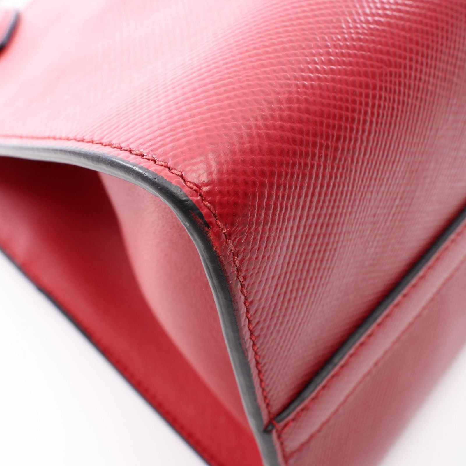 Prada Handbag Monochrome 2-Way Red Saffiano Leather — view 9