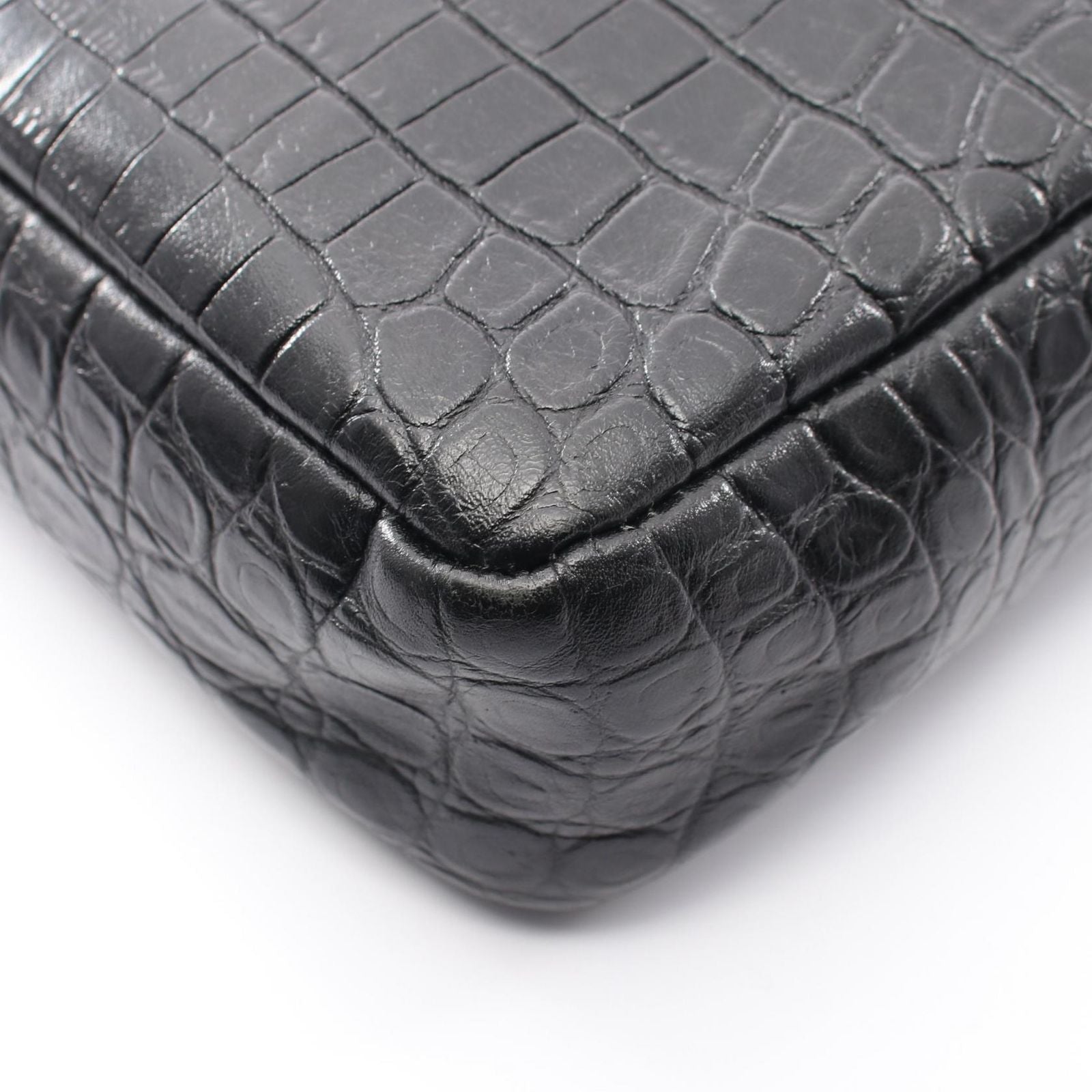 Saint Laurent Paris Shoulder Bag Lou Monogram Croco — view 5