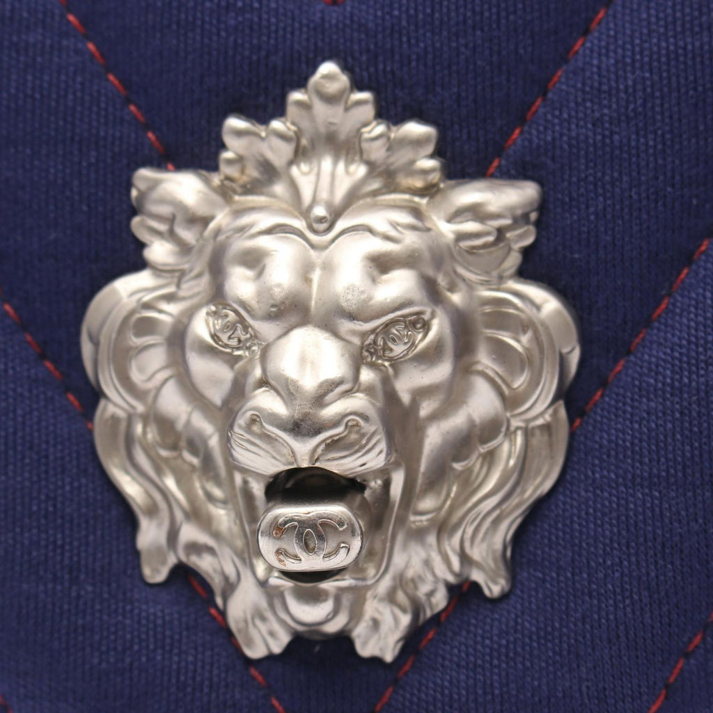Chanel Shoulder Bag Blanc Stitch Lion Navy Red Leather Double Chain — view 7