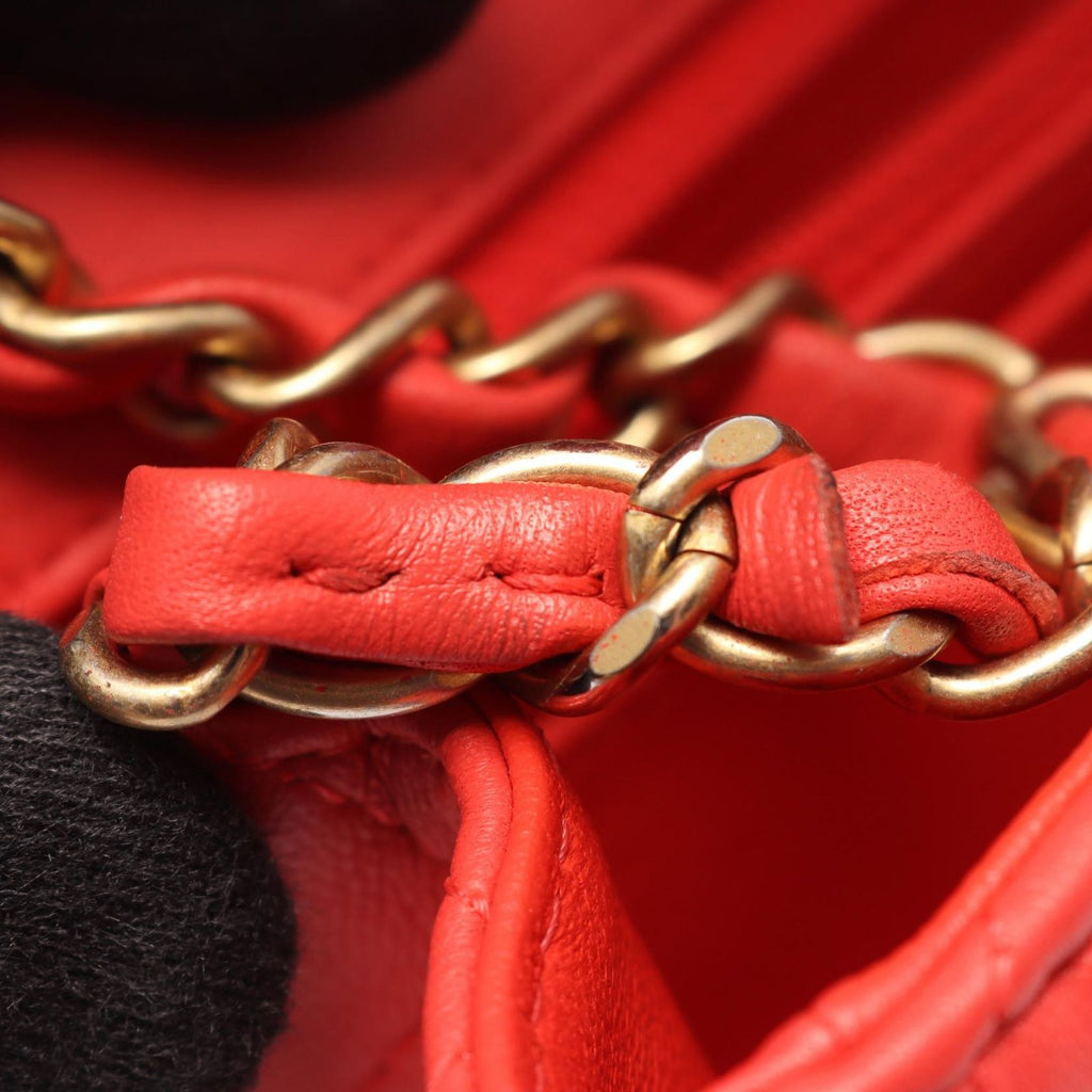 Chanel Shoulder Bag Mini Quilted Lambskin Chain — view 6