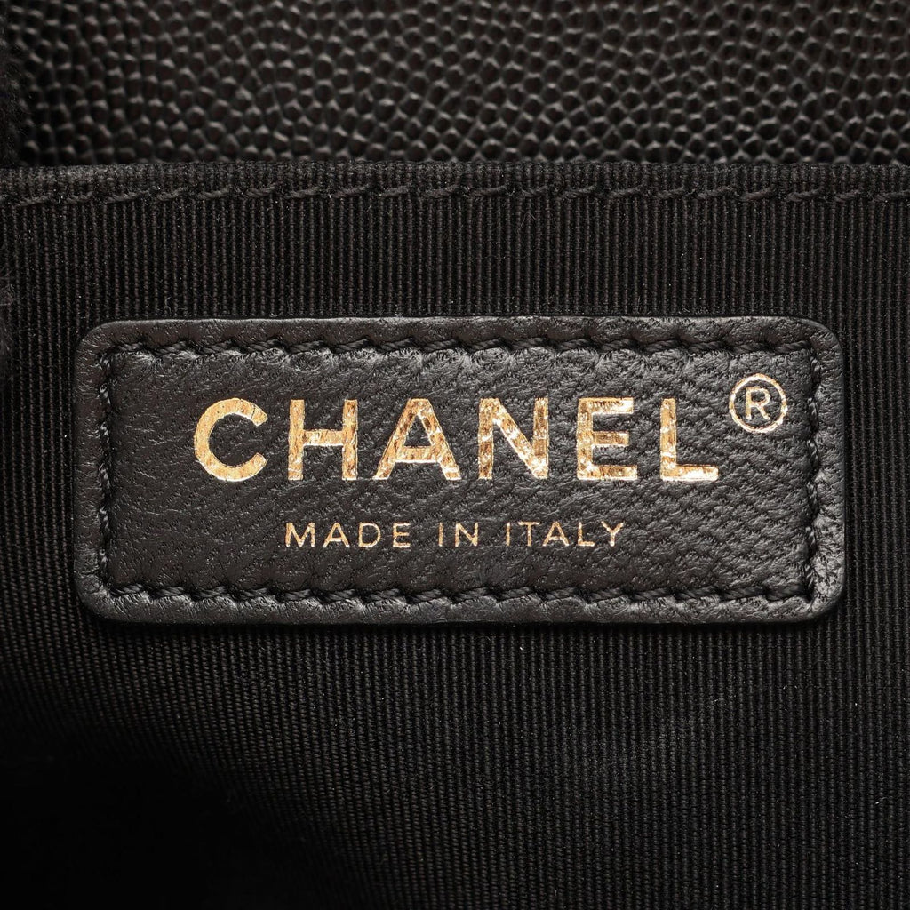 Chanel Shoulder Bag Boy Black Caviar Leather Boy Chain — view 4