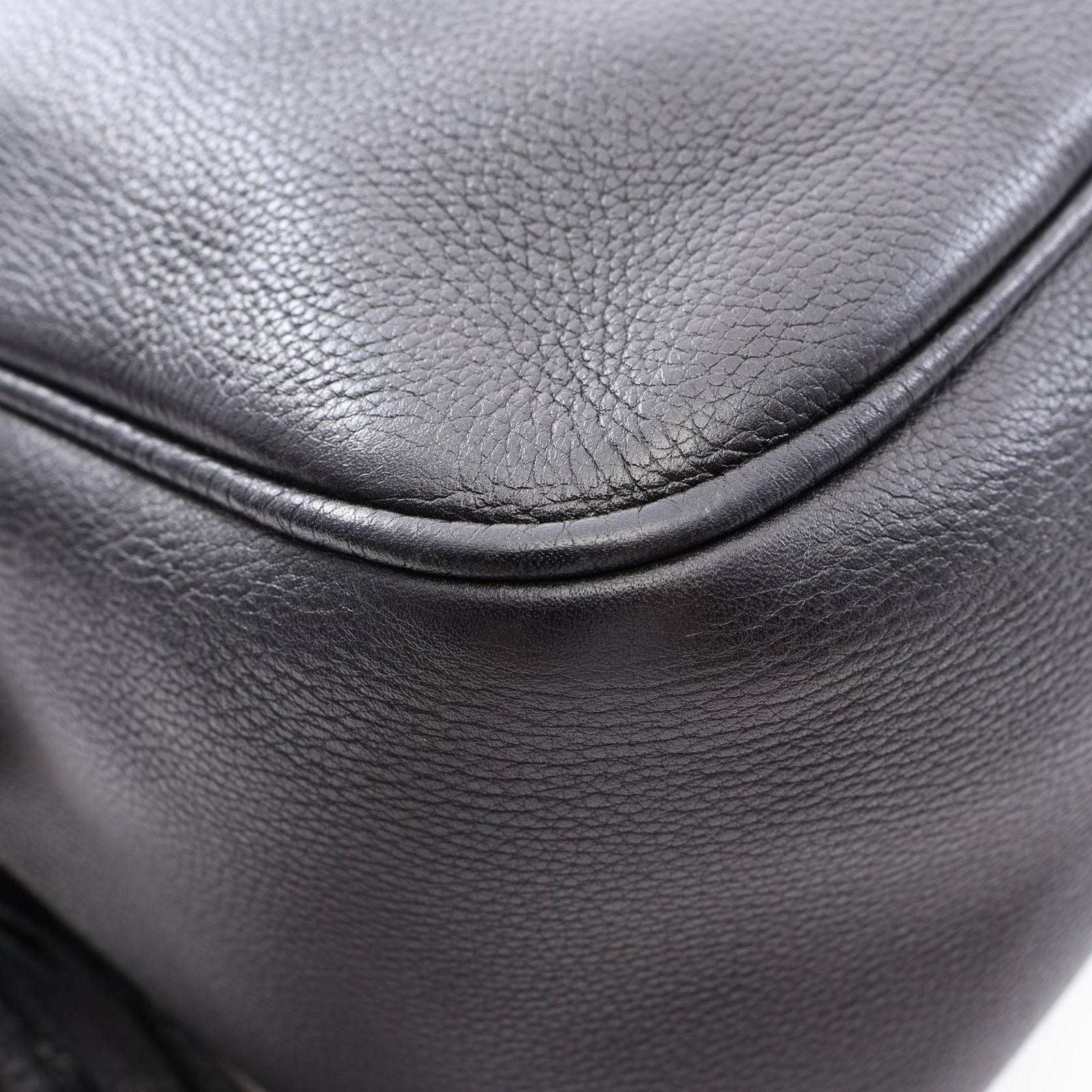 Gucci Shoulder Bag Soho Interlocking Black Leather Chain — view 5