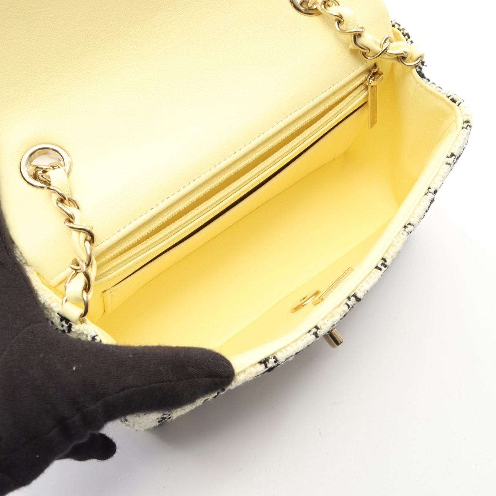 Chanel Shoulder Bag Mini Quilted 20 Cream Black Fabric Chain — view 3