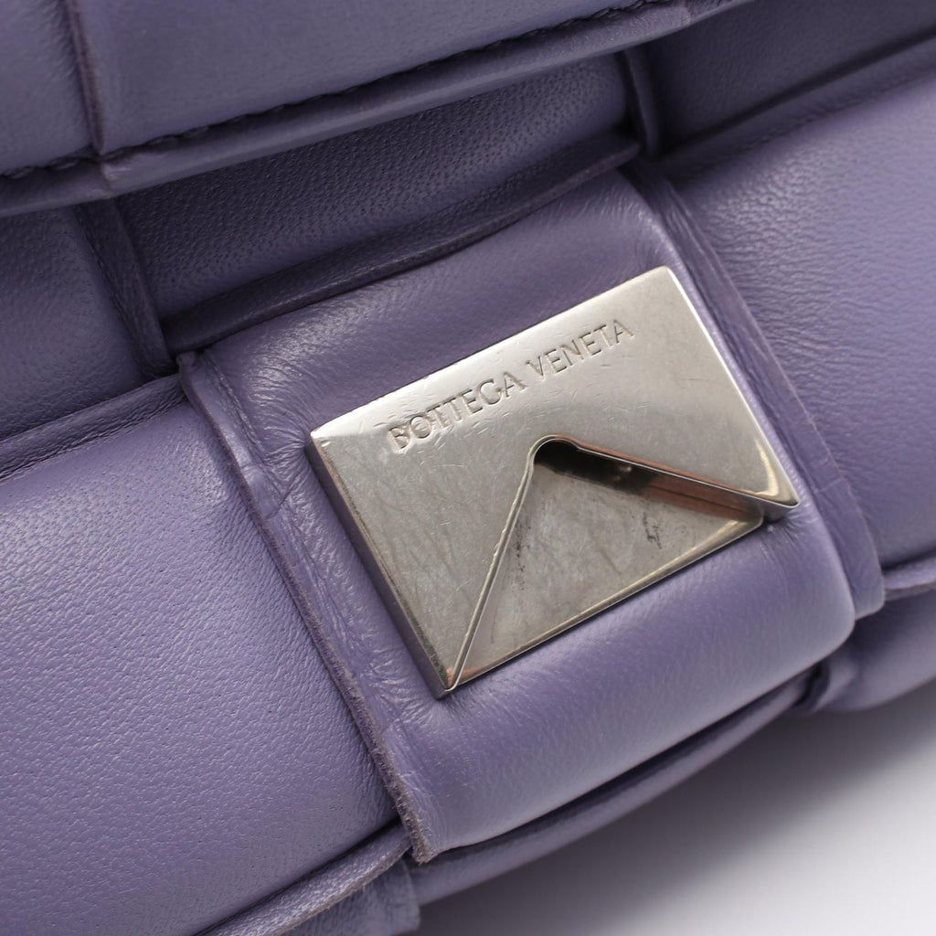 Bottega Veneta Shoulder Bag Padded Cassette Intrecciato Purple Leather — view 5