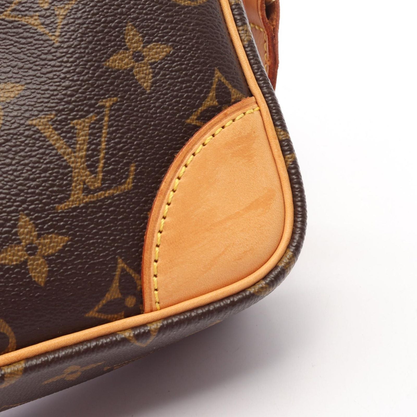 Louis Vuitton Shoulder Bag Trocadero 27 Monogram Canvas Leather — view 6