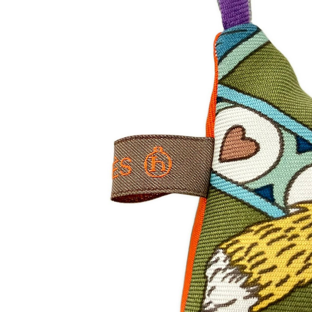 Hermes Key Holder Petit Ash Khaki Orange Multi Tree Silk — view 4