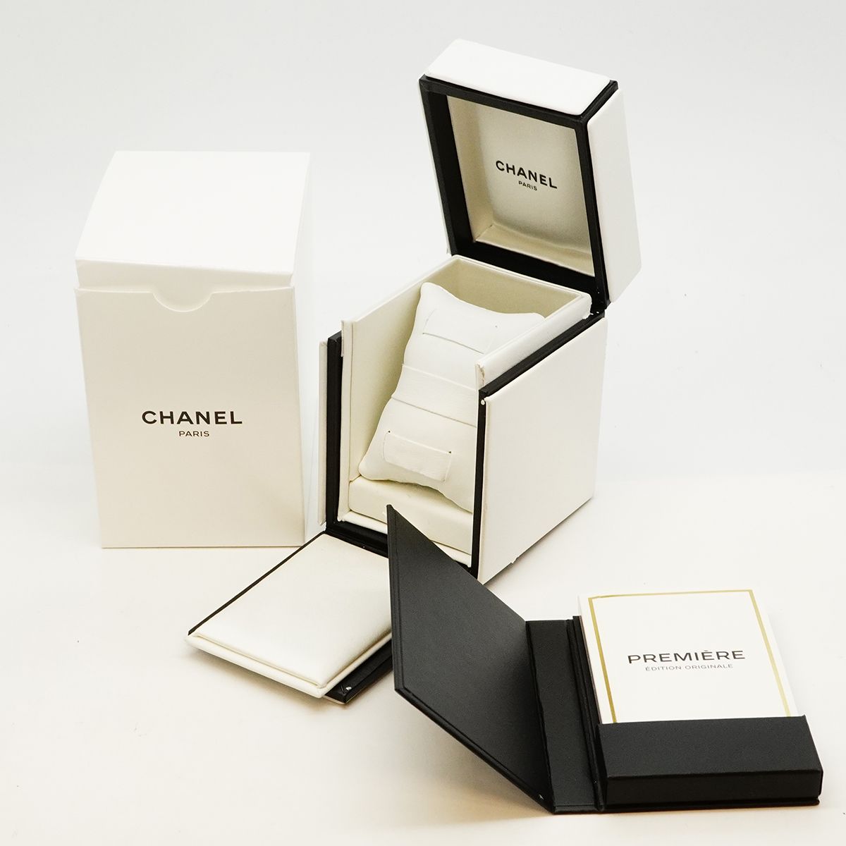 Chanel Premiere Edition Original Black Dial Watch — view 8