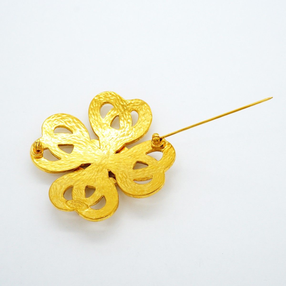 Chanel Brooch Vintage CC Logo Gold Plated — view 6