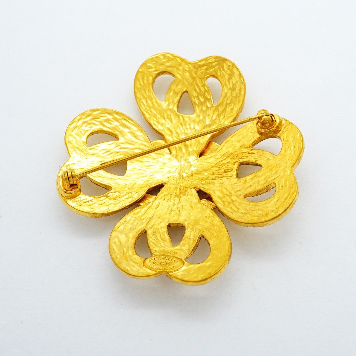 Chanel Brooch Vintage CC Logo Gold Plated — view 5