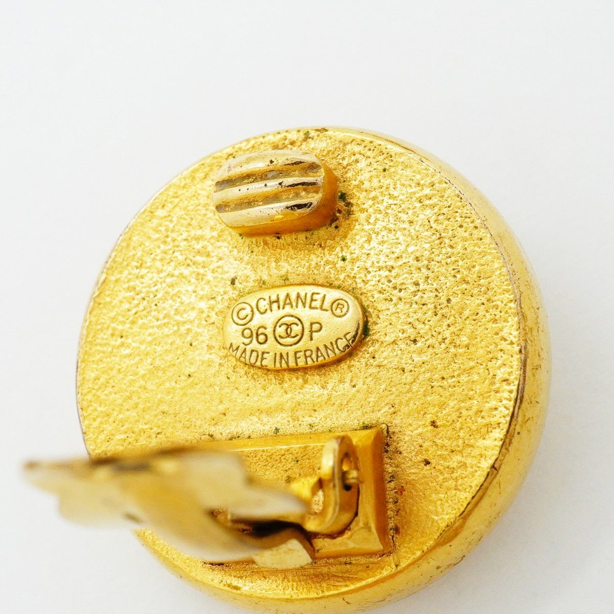 Chanel Earrings Vintage Logo Round — view 4