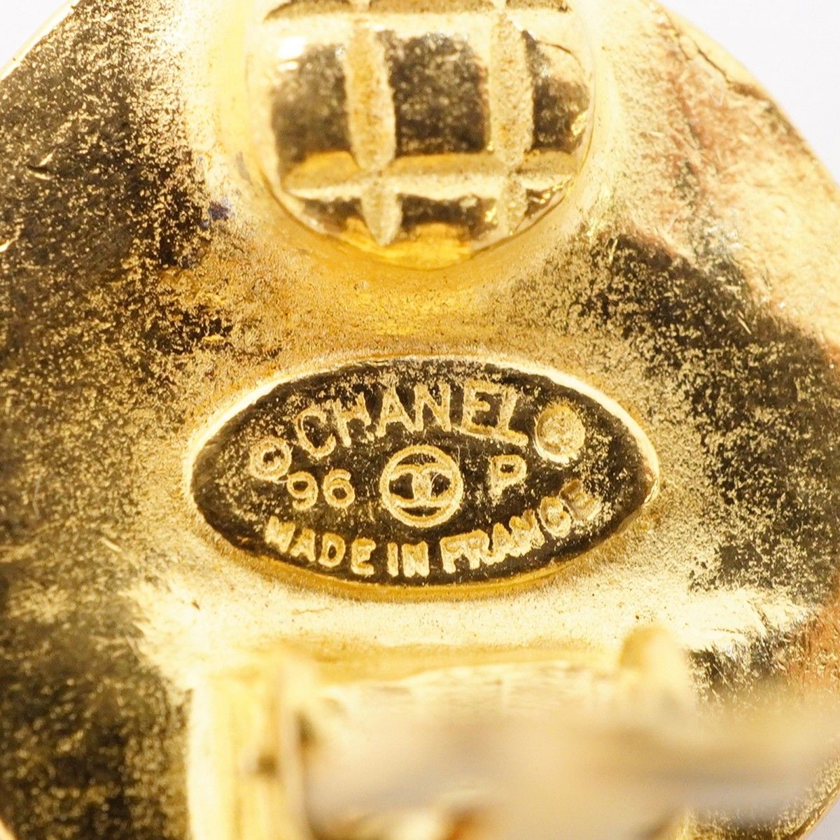 Chanel Earrings Vintage CC Logo Gold Plated — view 4