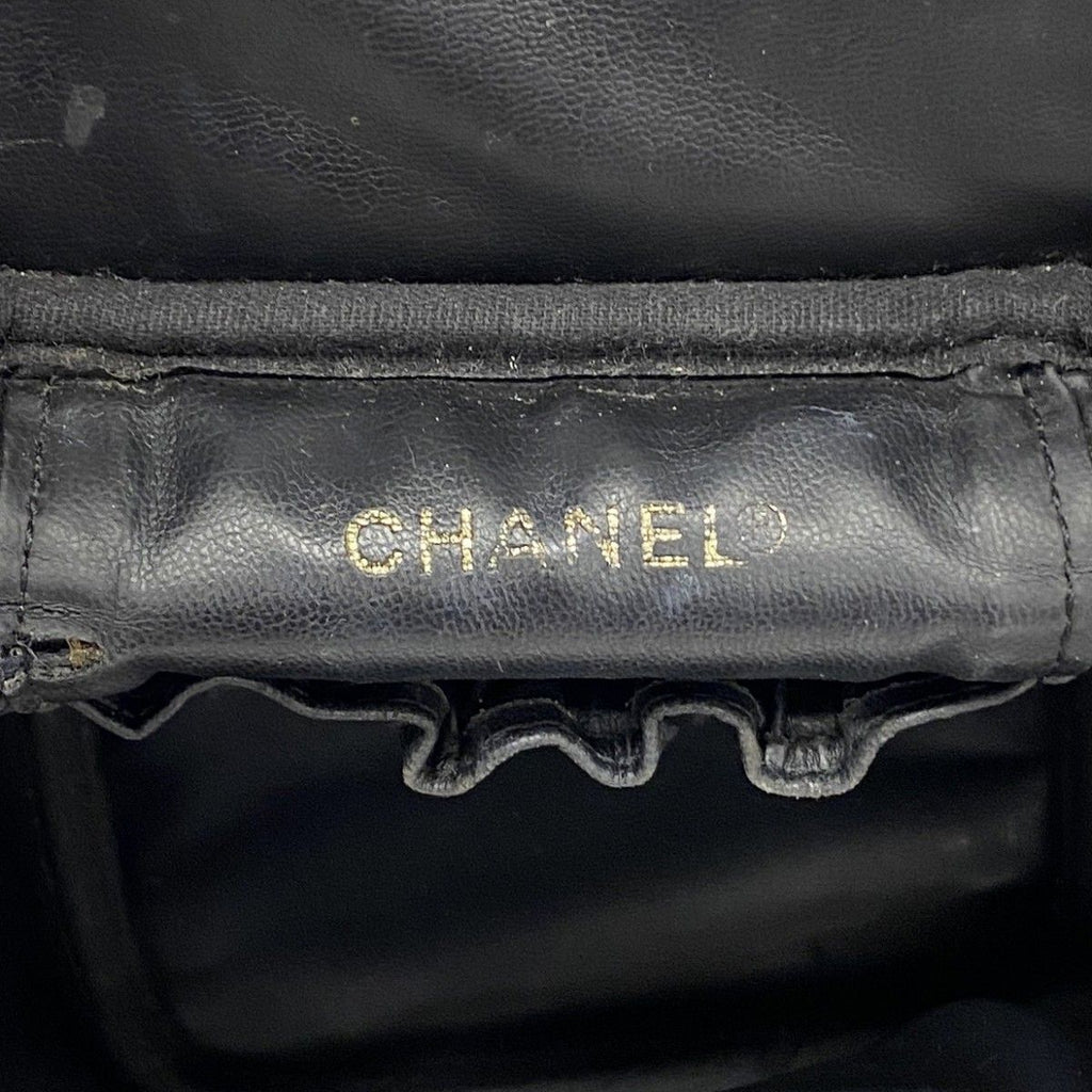 Chanel Vanity Bag Caviar Leather Black Gold — view 5