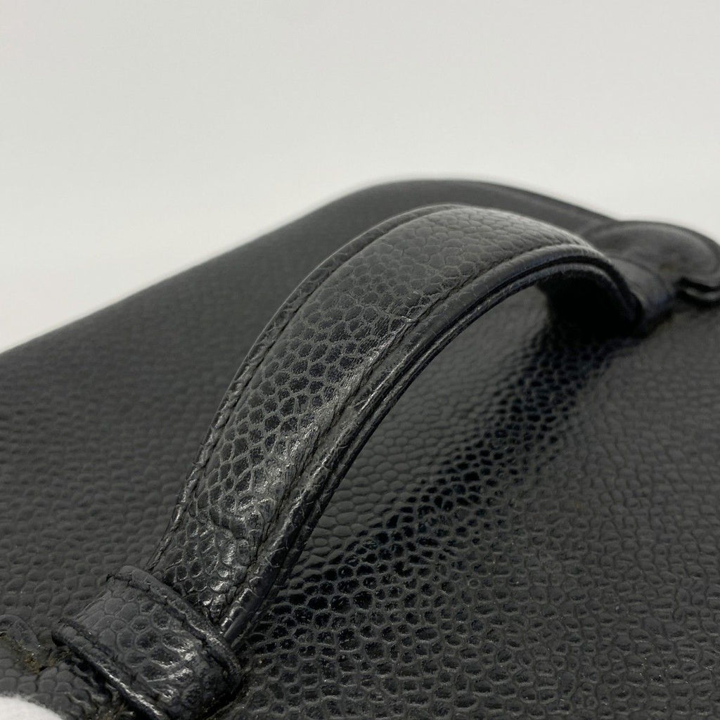 Chanel Vanity Bag Caviar Leather Black Gold — view 9