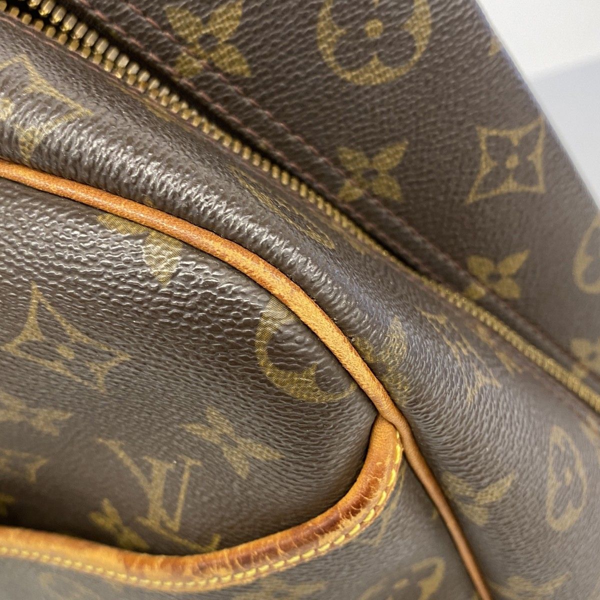 Louis Vuitton Handbag Monogram Deauville Brown — view 7