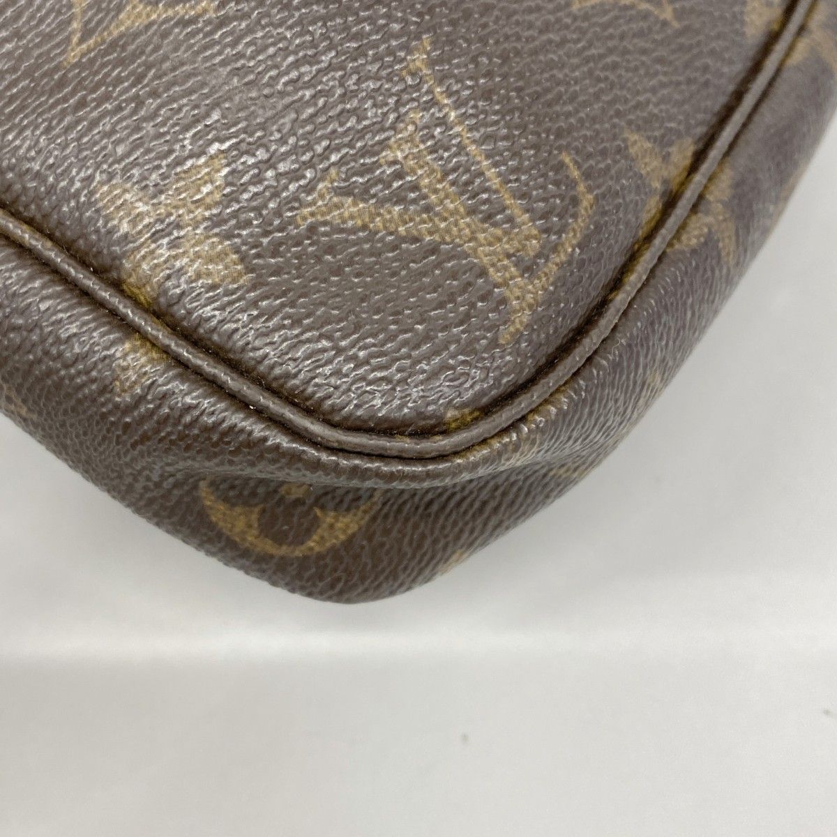 Louis Vuitton Pouch Monogram Pochette Brown — view 9