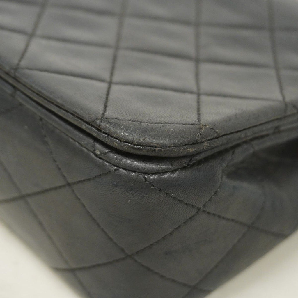 Chanel Shoulder Bag Quilted Lambskin Black Gold — view 6