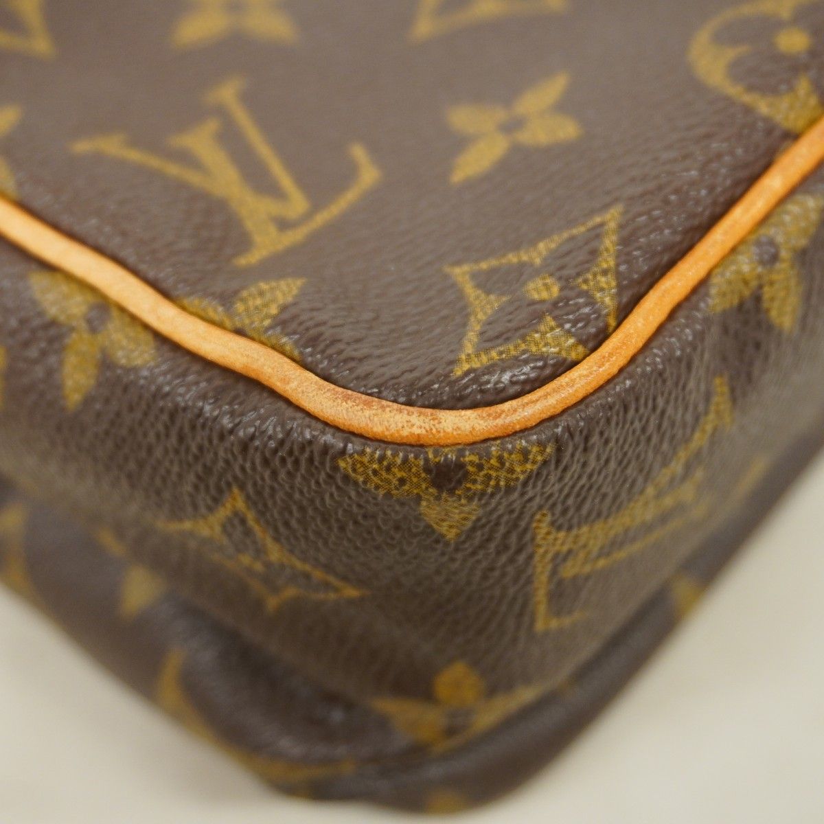 Louis Vuitton Shoulder Bag Monogram Mini Amazon Brown — view 8