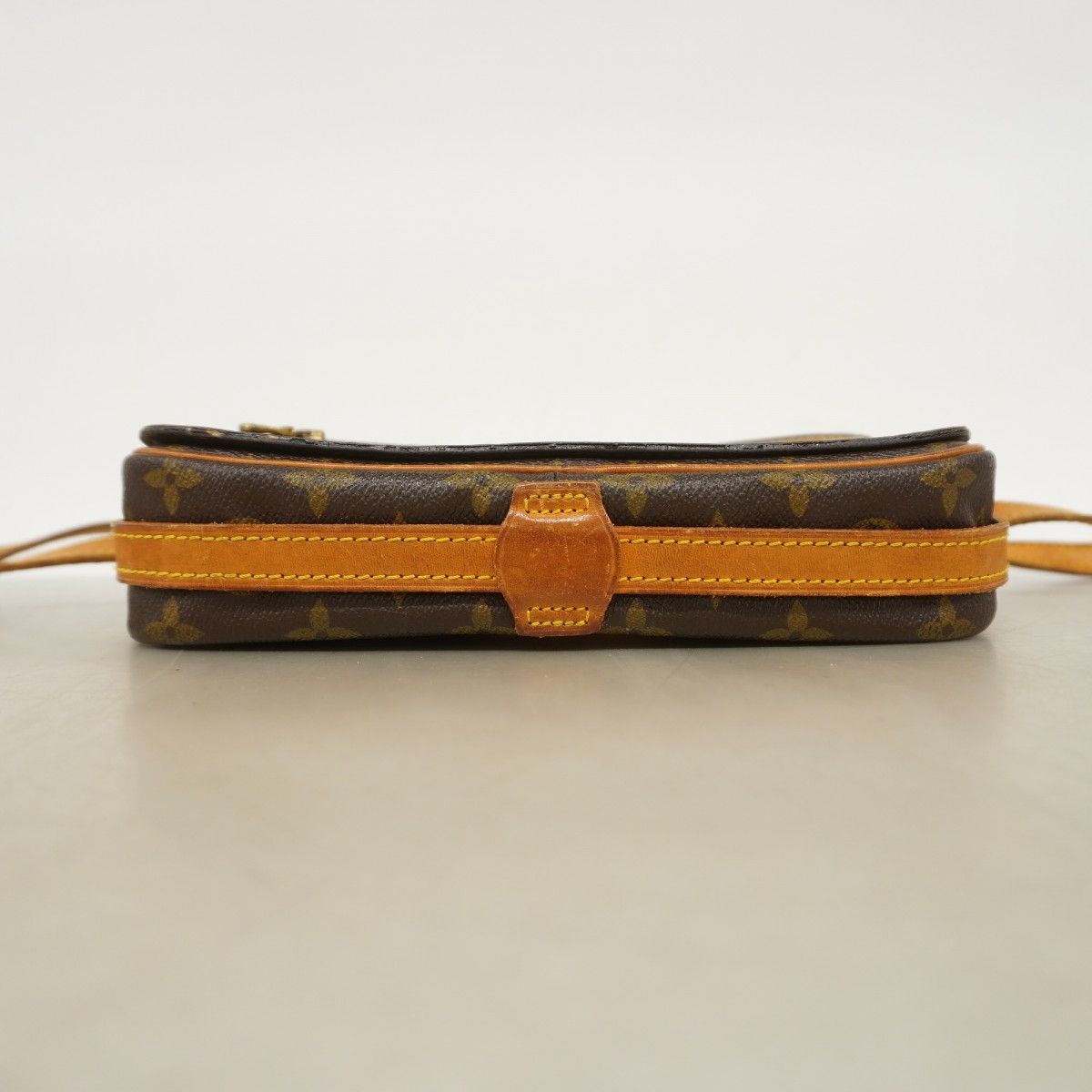Louis Vuitton Shoulder Bag Monogram Saint Germain 24 Brown — view 3
