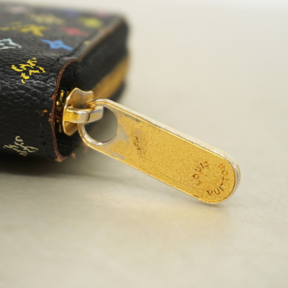 Louis Vuitton Wallet Monogram Multicolor Zippy Noir Grenade — view 8