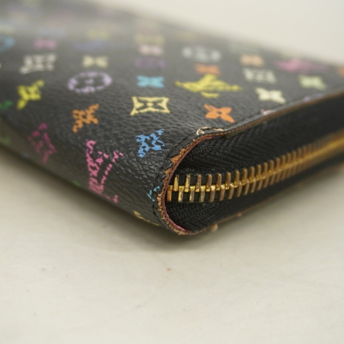 Louis Vuitton Wallet Monogram Multicolor Zippy Noir Grenade — view 5