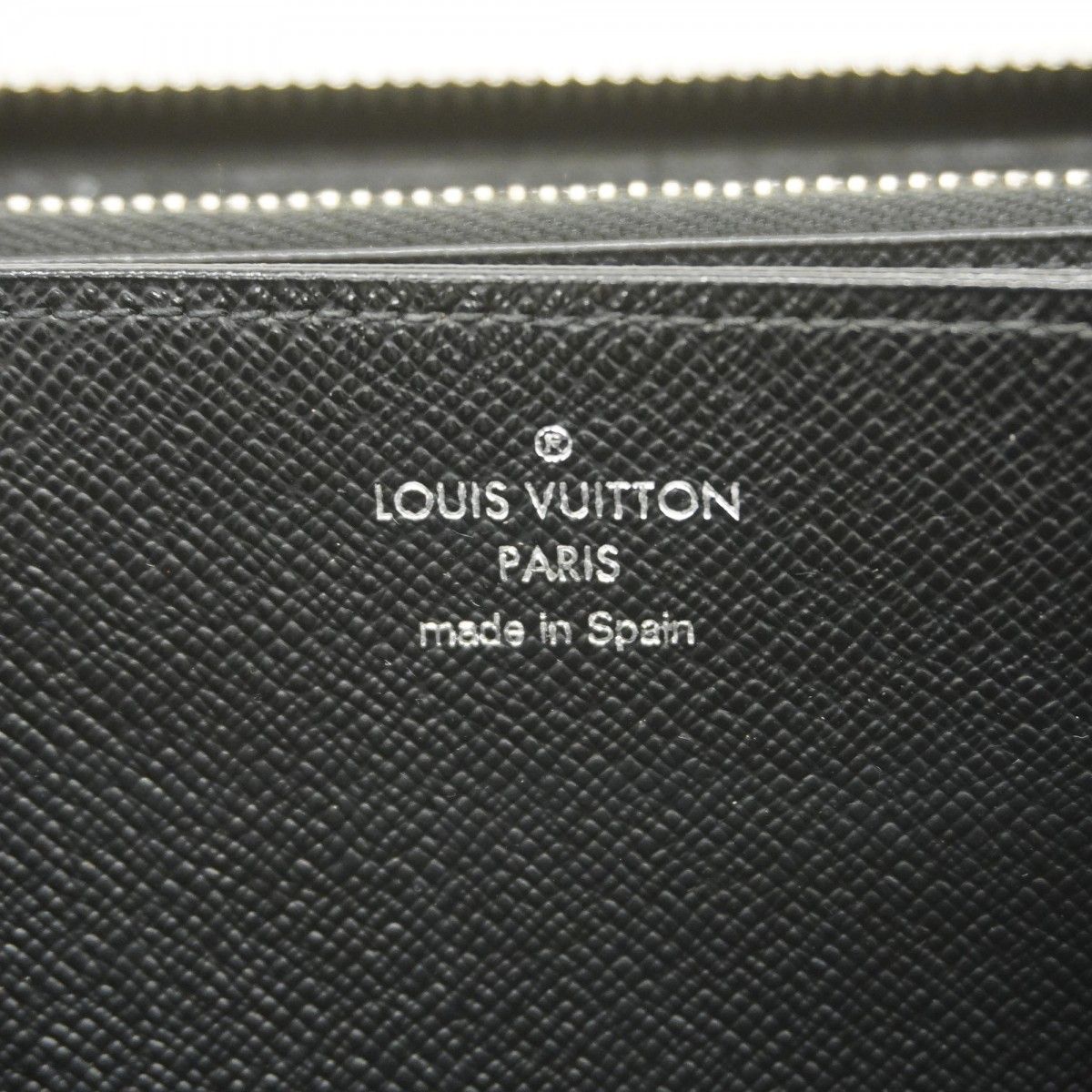 Louis Vuitton Wallet Epi Zippy Noir — view 4