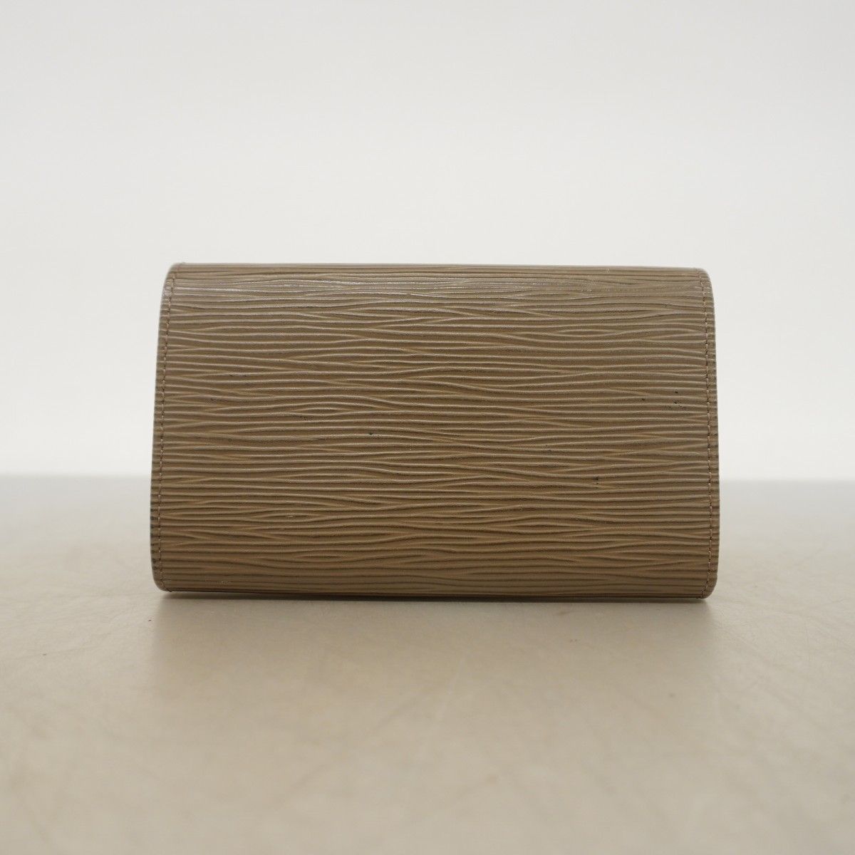 Louis Vuitton Wallet Epi Porte-Monnaie Viennois Tresor Peppa — view 9