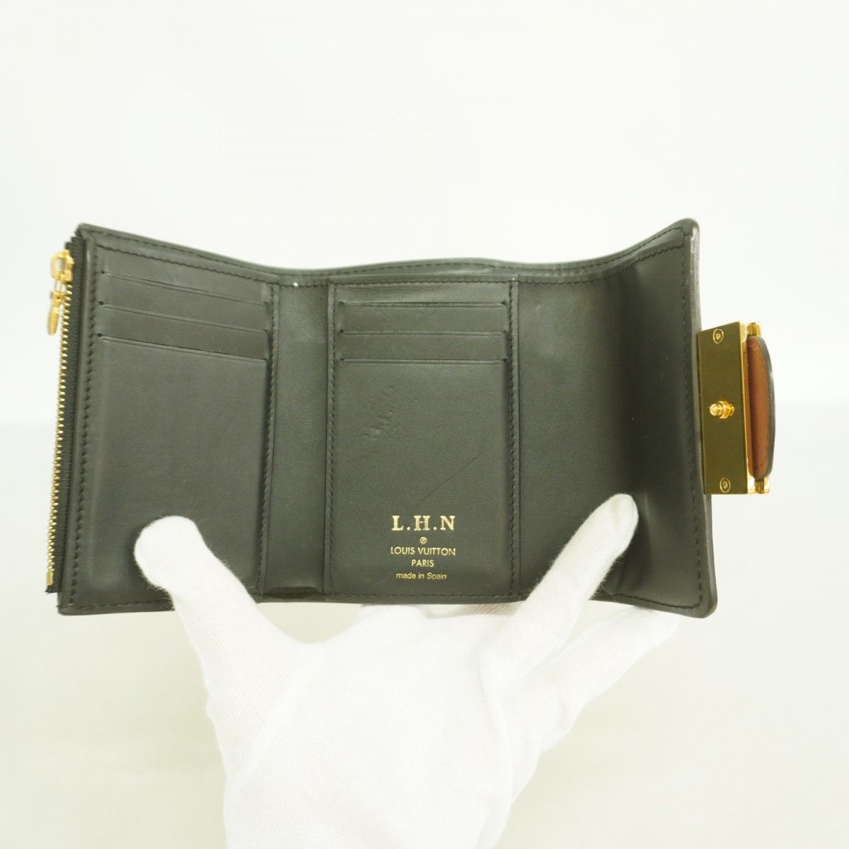 Louis Vuitton Trifold Wallet Monogram Reverse Portefeuille Dauphine Compact — view 3