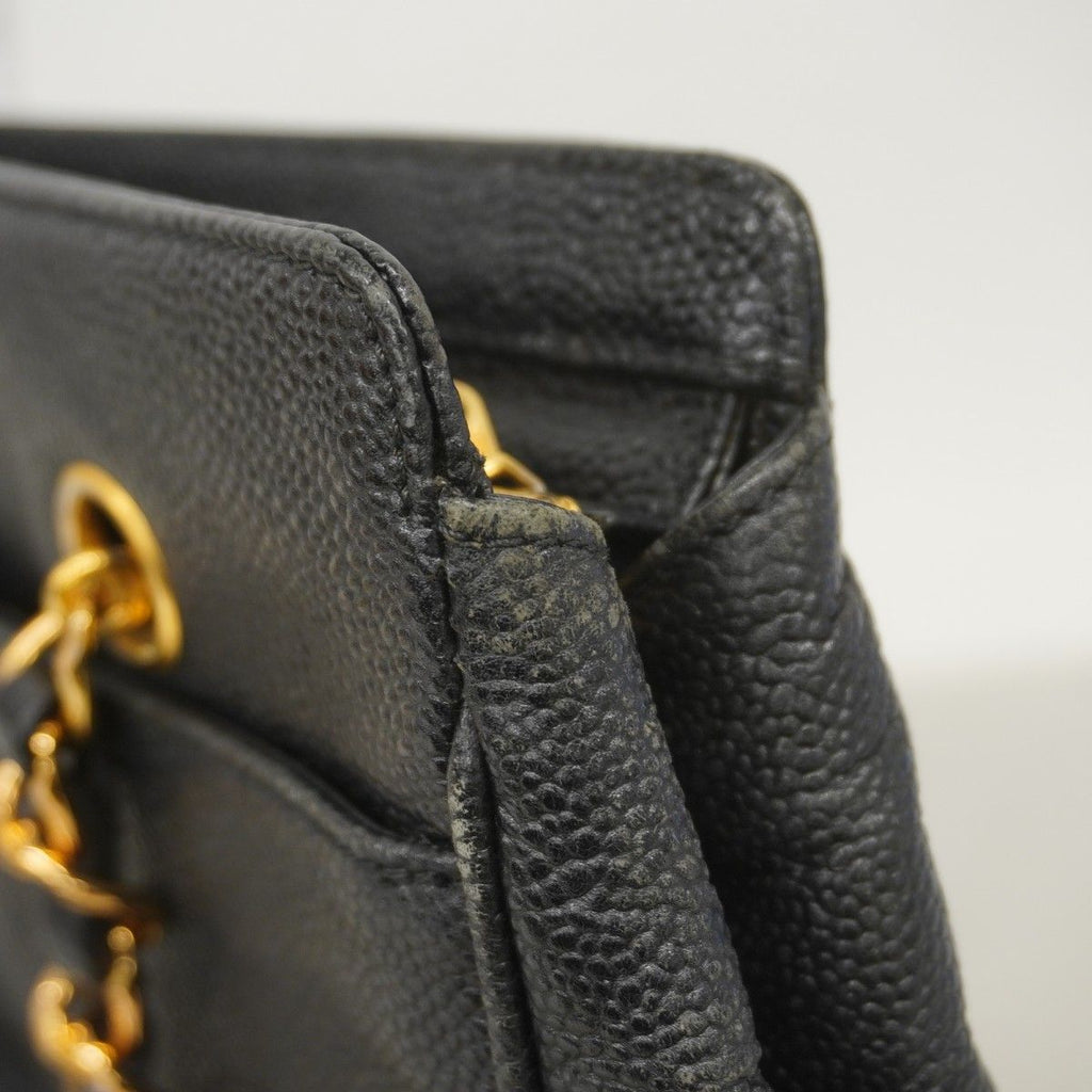 Chanel Shoulder Bag Caviar Leather Black Gold — view 7