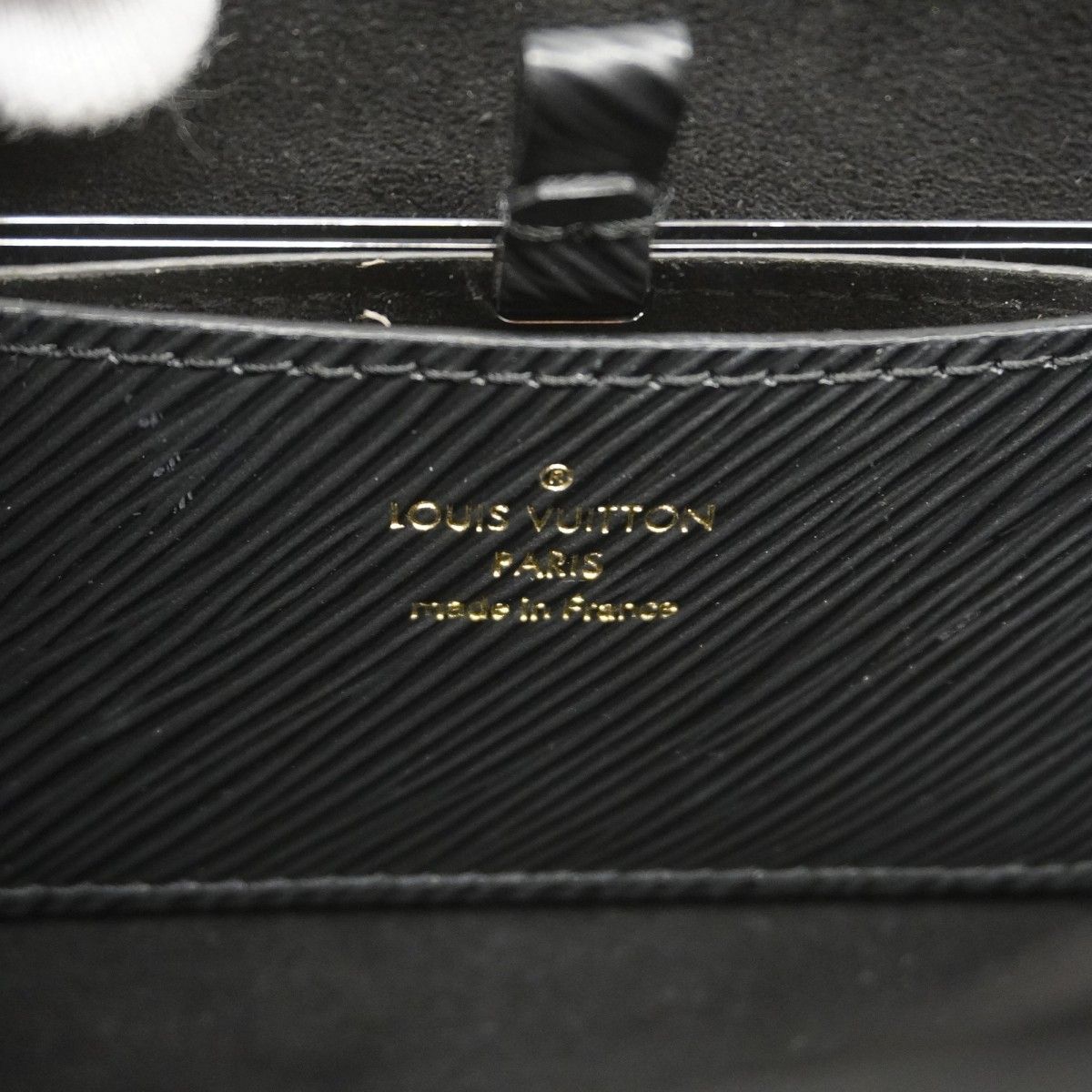 Louis Vuitton Handbag Epi Twist MM Noir 2-Way — view 5