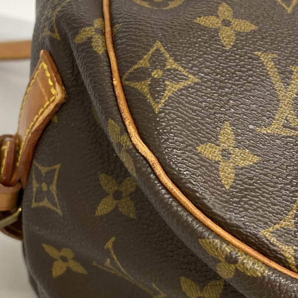 Louis Vuitton Shoulder Bag Monogram Saumur 35 Brown — view 6