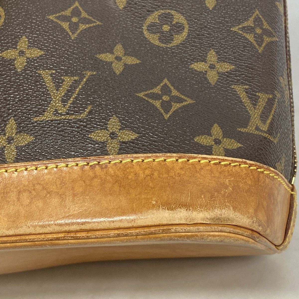 Louis Vuitton Handbag Monogram Alma Brown — view 6