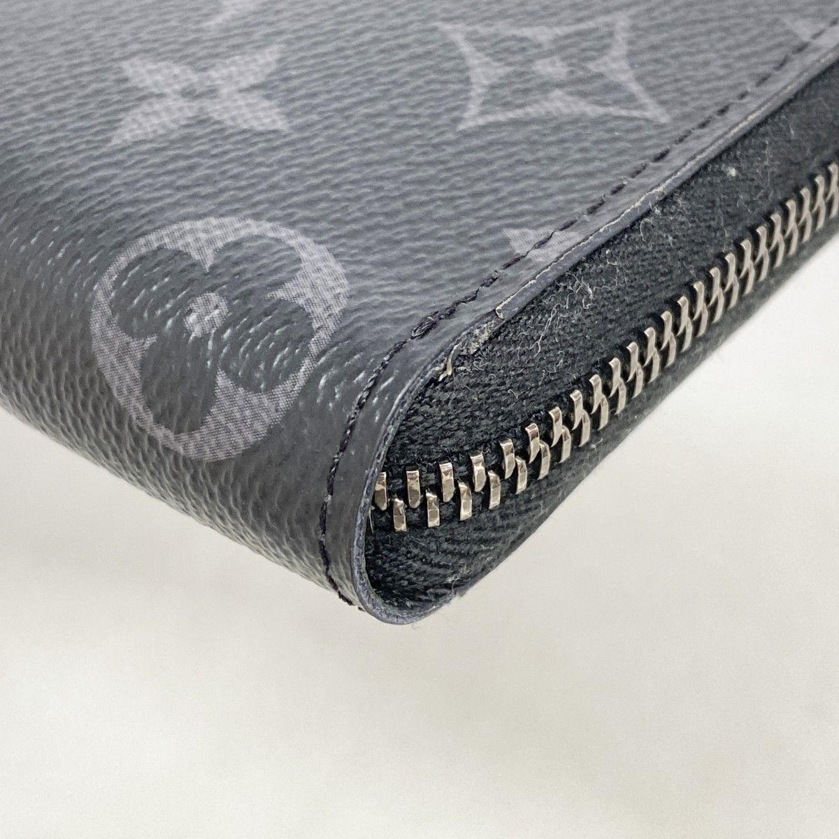 Louis Vuitton Wallet Monogram Eclipse Zippy Vertical Black — view 6