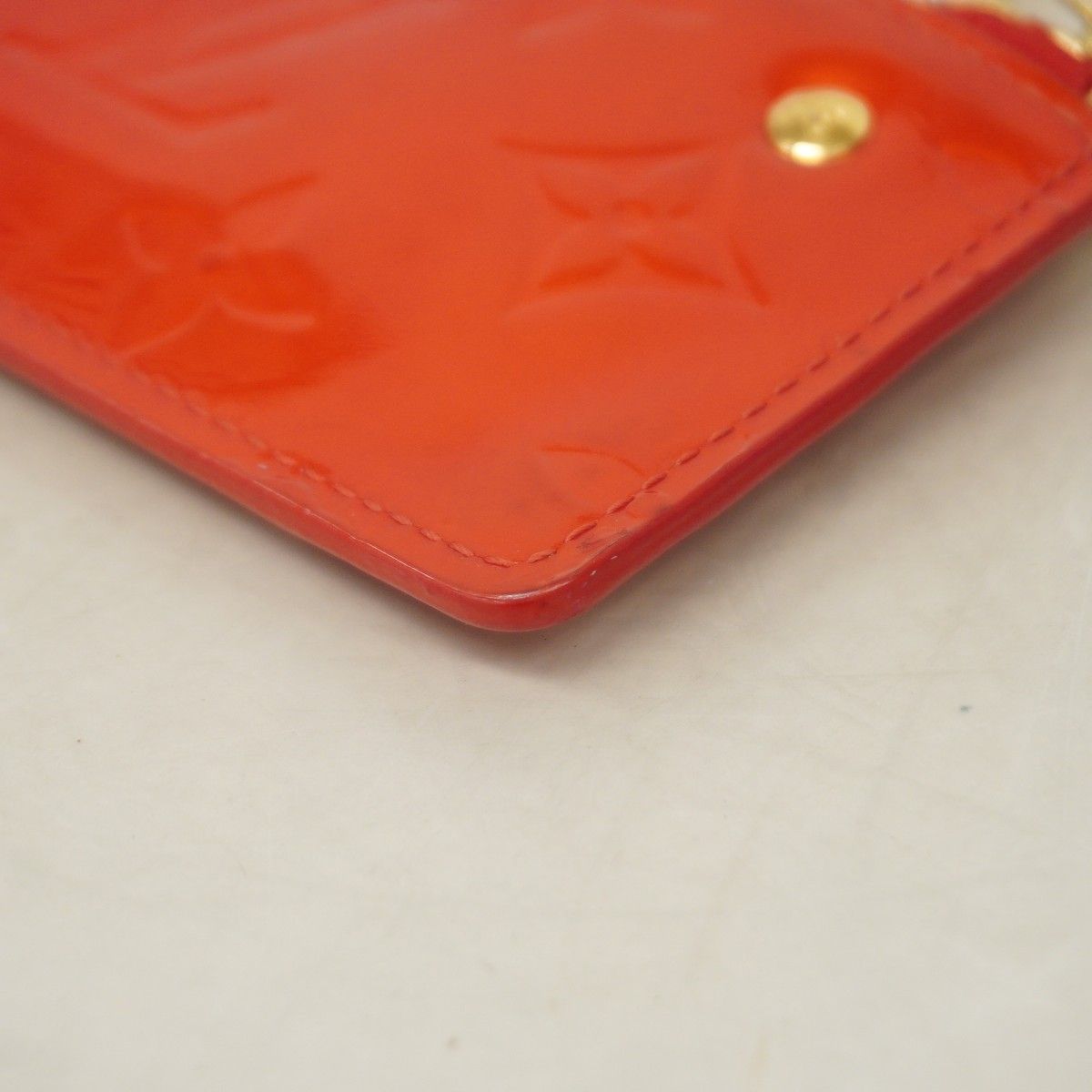 Louis Vuitton Coin Case Vernis Pochette Cles Pomme D'amour — view 6