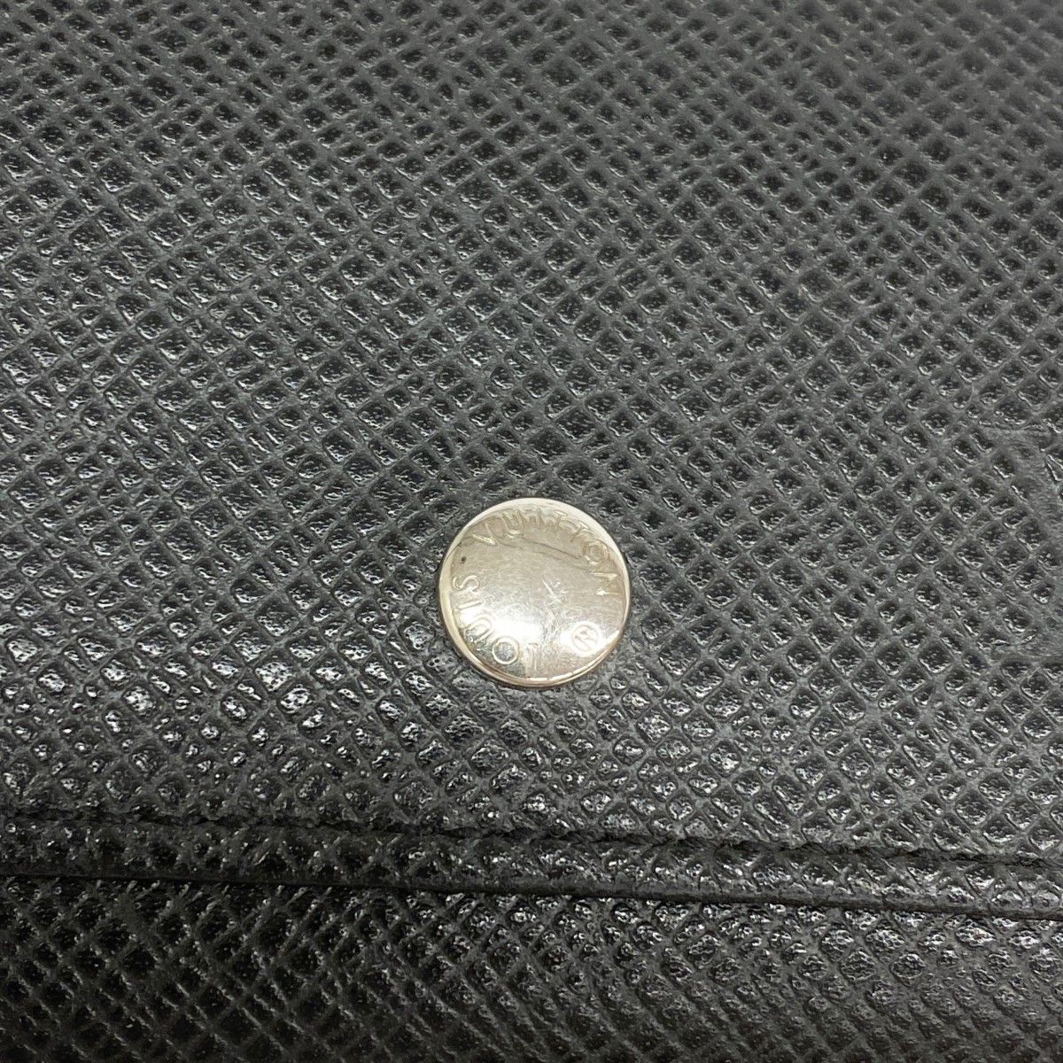 Louis Vuitton Coin Case Taiga Porte-Monnaie Sergei Ardoise — view 7