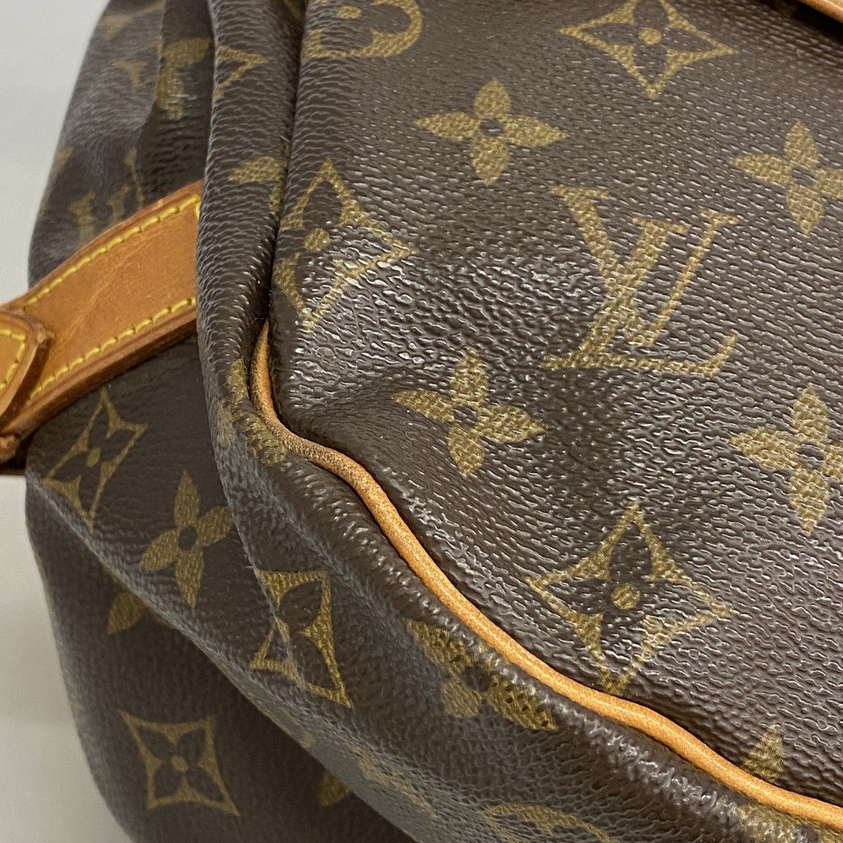 Louis Vuitton Shoulder Bag Monogram Saumur 35 Brown — view 6